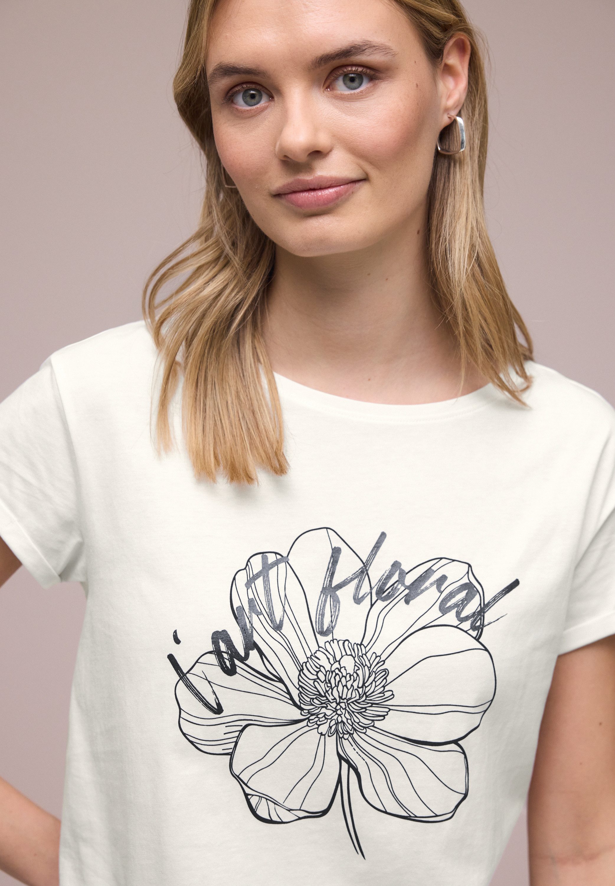 STREET ONE Rundhalsshirt Sommershirt mit floralem Artwork. Reduzierter Preis € 17,99. Unverbindliche Preisempfehlung € 19,99