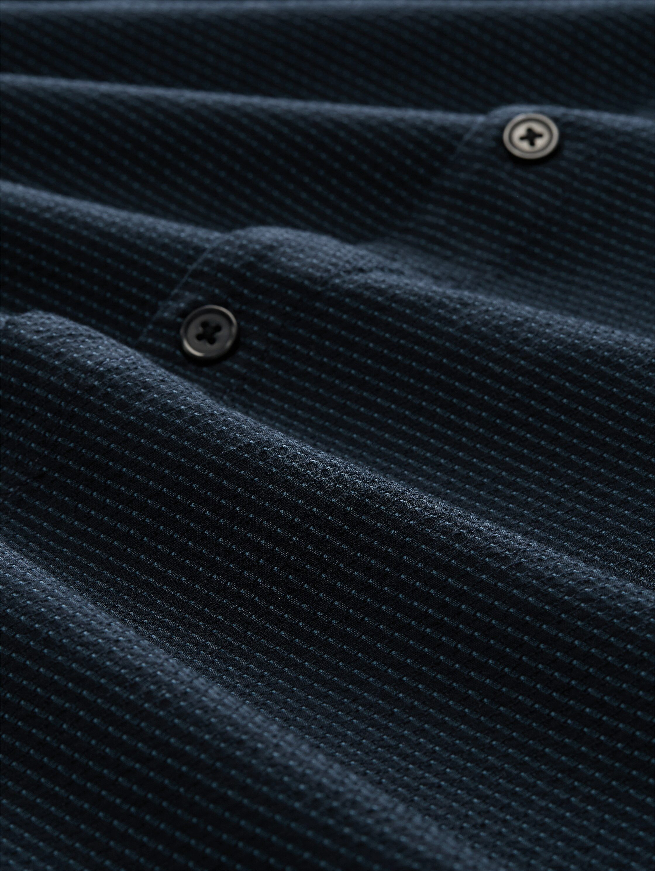 TOM TAILOR Denim Kurzarmshirt mit Streifen Muster – Bild 5 von 5