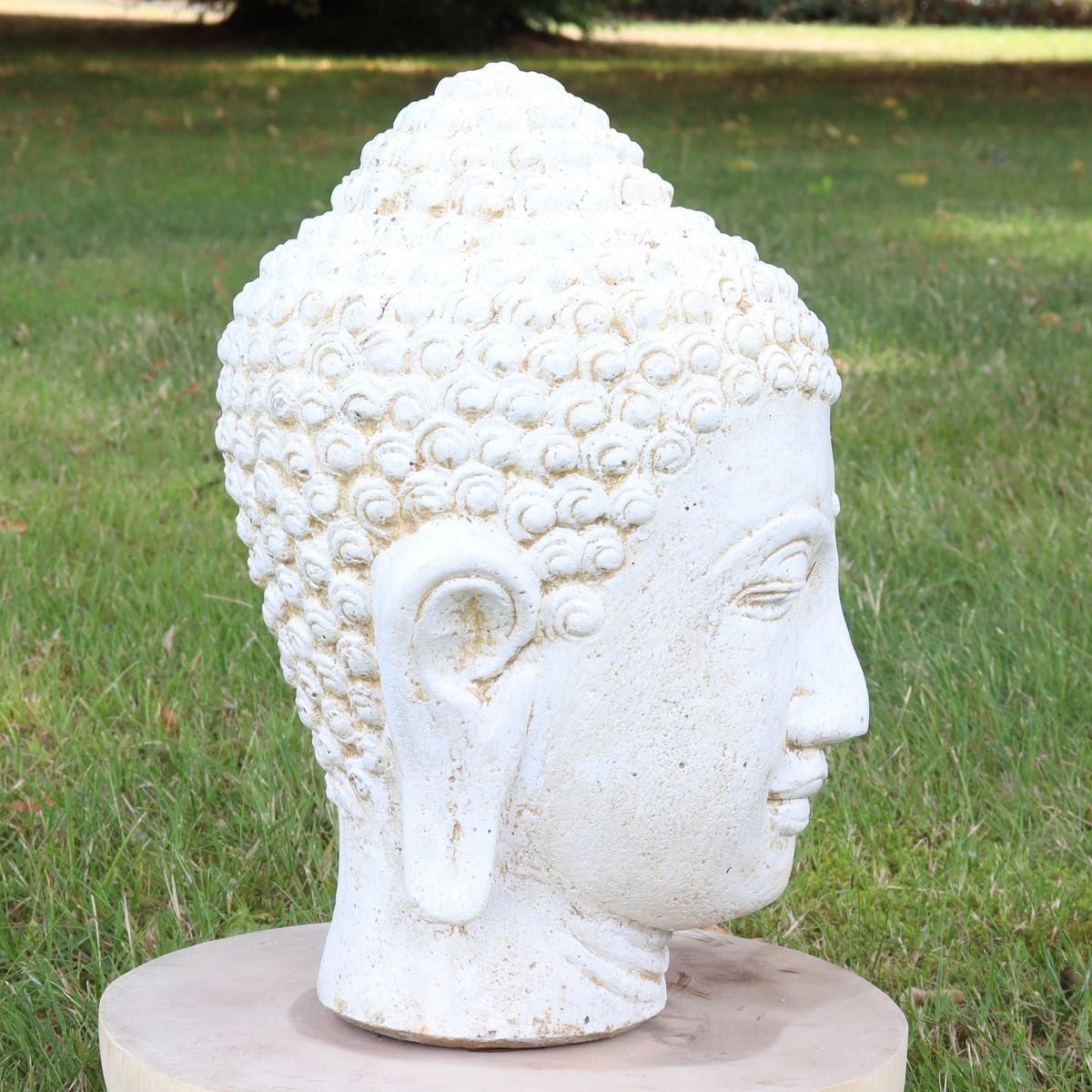 Oriental Galerie Dekofigur Buddha Kopf Gartenfigur aus Lavastein Weiß 33 cm (1 St)