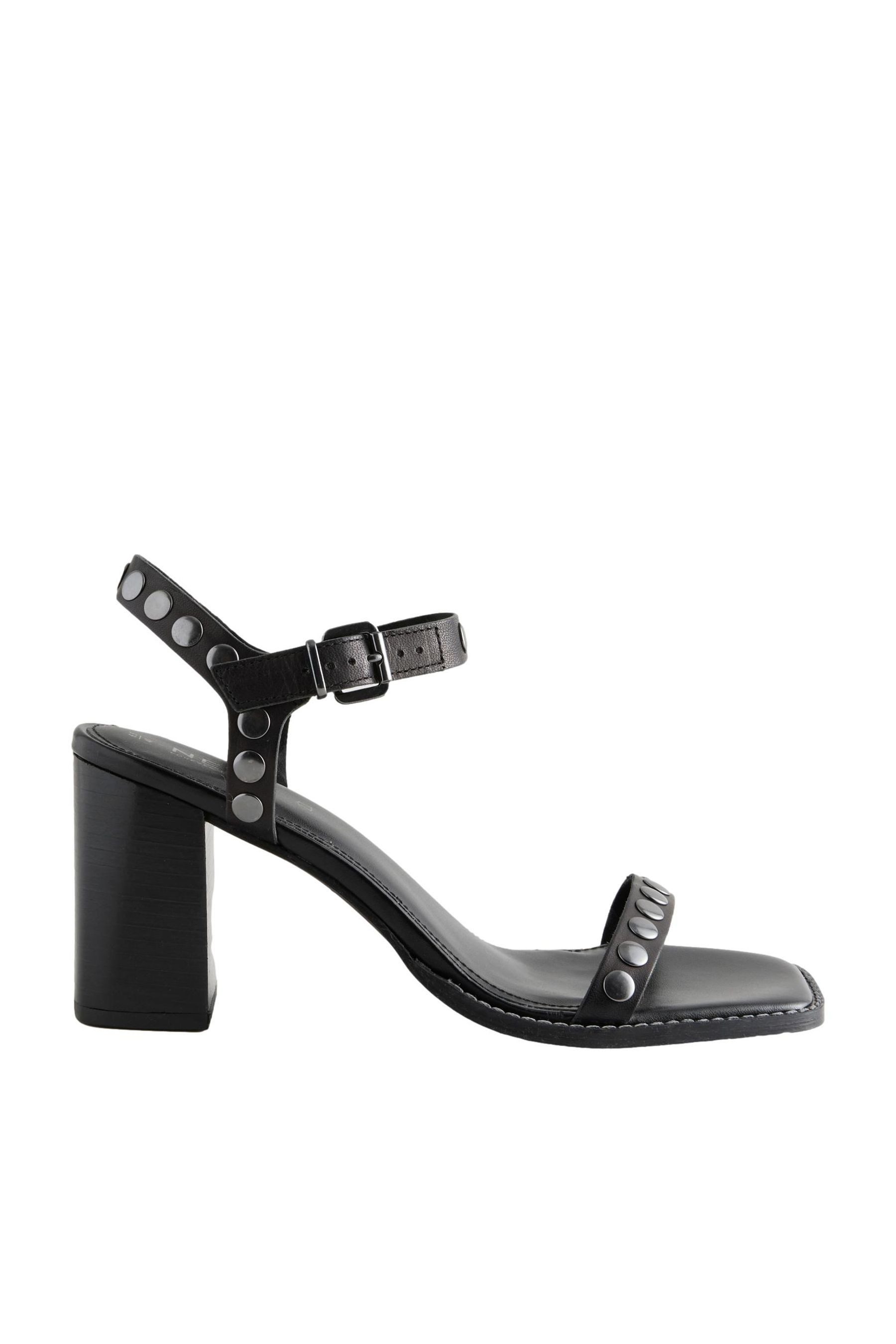 Next Forever Comfort® Ledersandaletten mit Blockabsatz Sandale (1-tlg)