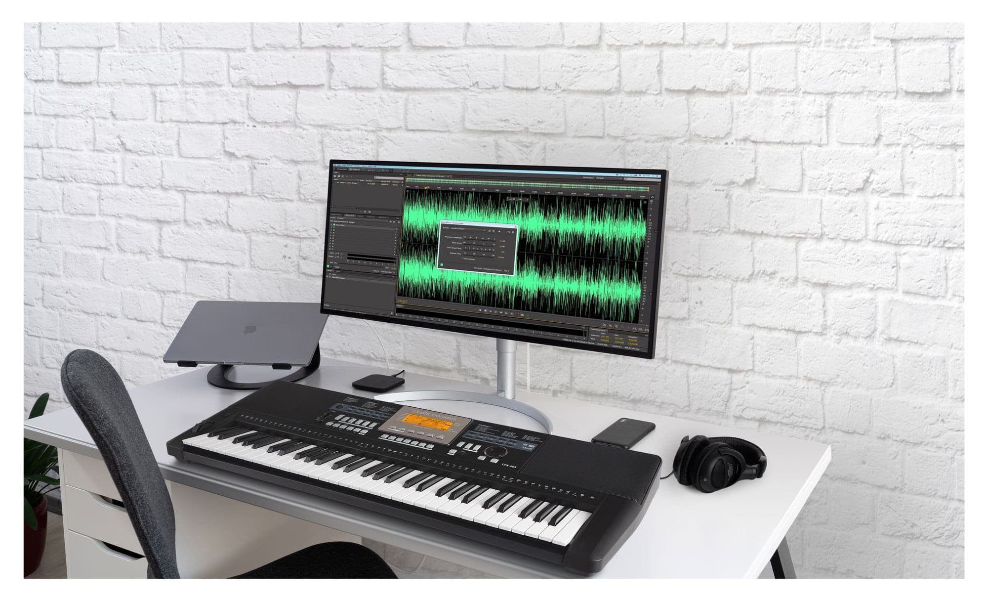 Classic Cantabile Home-Keyboard CPK-403 - Arranger-Keyboard mit 61 anschlagdynamischen Tasten (Deluxe-Set, 5-St., inkl. Ständer, Bank, Tasche, Kopfhörer und Schule), 618 Klänge, USB, DSP-Klangprozessor und Begleitautomatik