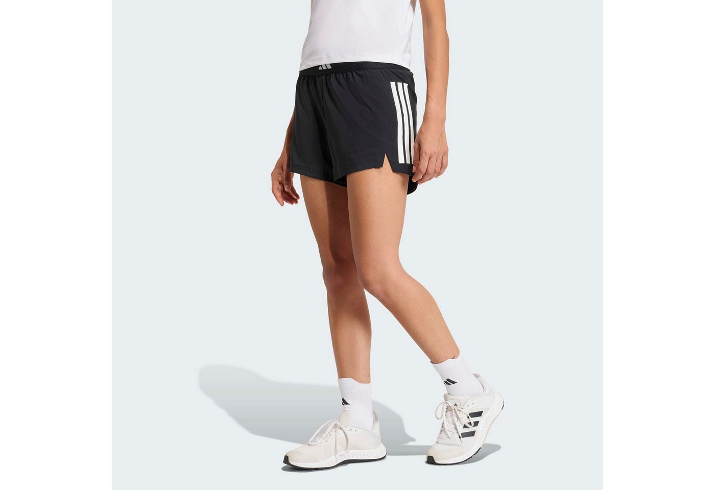 adidas Performance Shorts HYG WOVEN mit Climacool® Technologie, aus Polyester, enger Schnitt