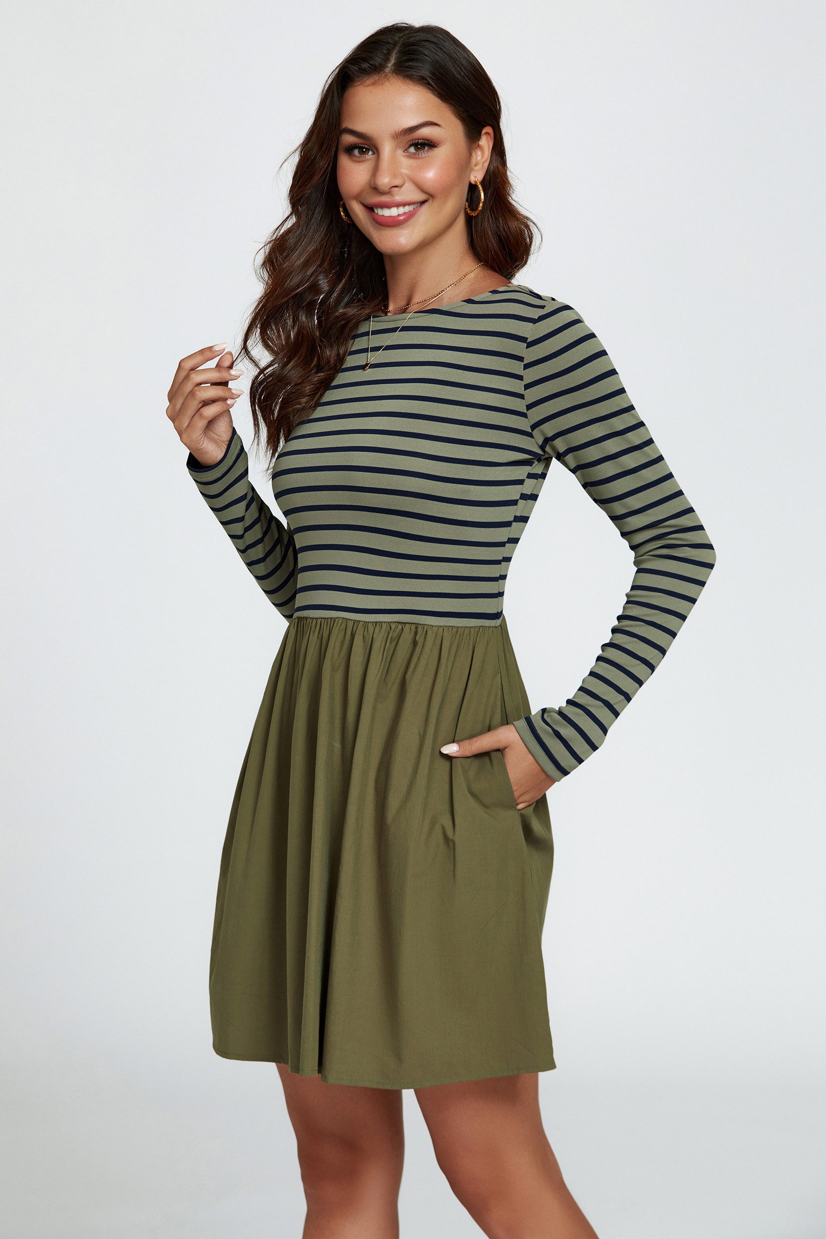FS Collection Minikleid Damen Gestreiftes Minikleid Olivgrün – Langarm & Elegant (Einheitsgröße: XS (EU:36 / UK:8) · S (EU:38 / UK:10) · M (EU:40 / UK:12) · L (EU:42 / UK:14) · XL (EU:44 / UK:16) 95% Polyester, 5% Elastan – weich, atmungsaktiv und elastisch.