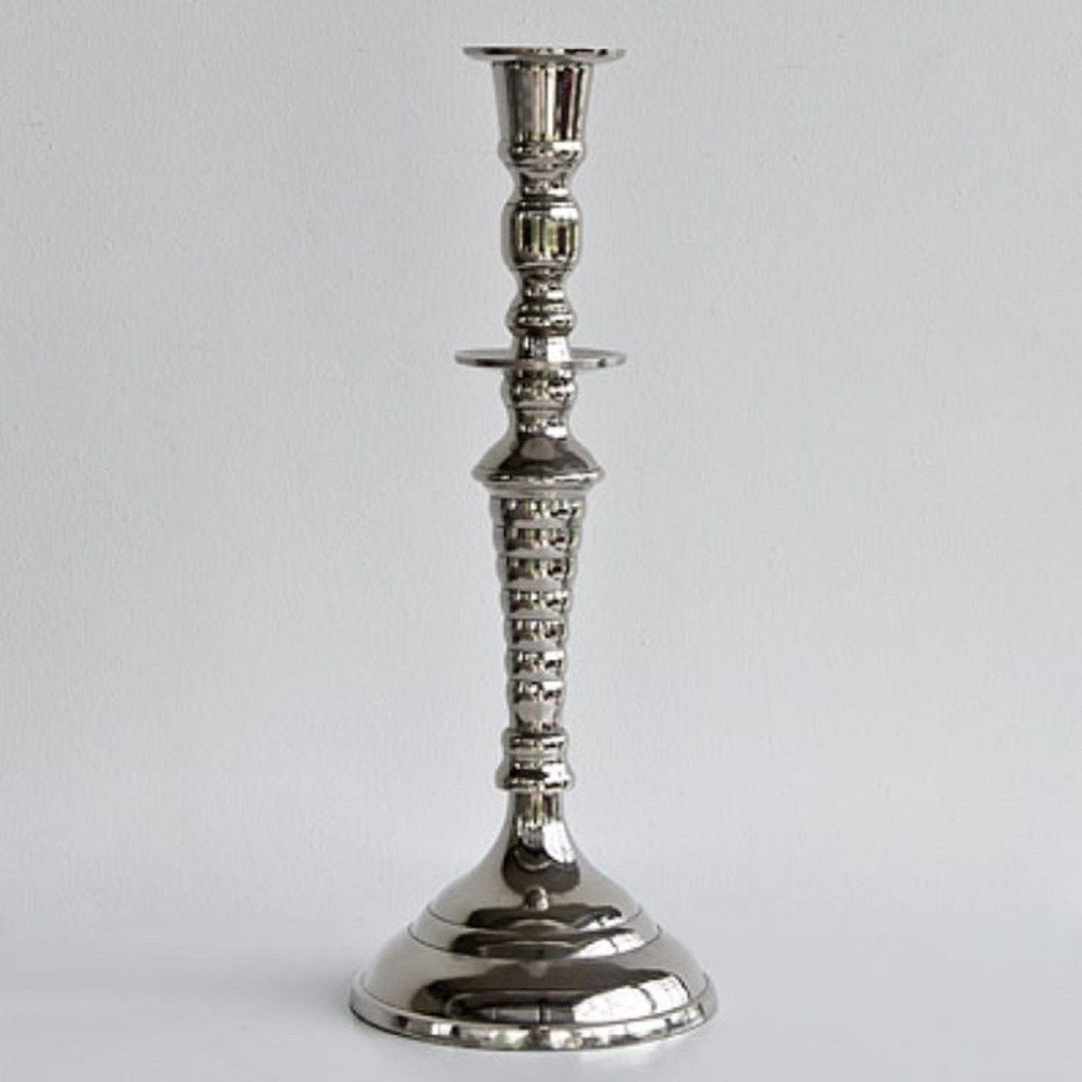 Casa Padrino Kerzenständer Luxus Kerzenständer Silber 15 x H. 37 cm - Wohnzimmer Accessoires