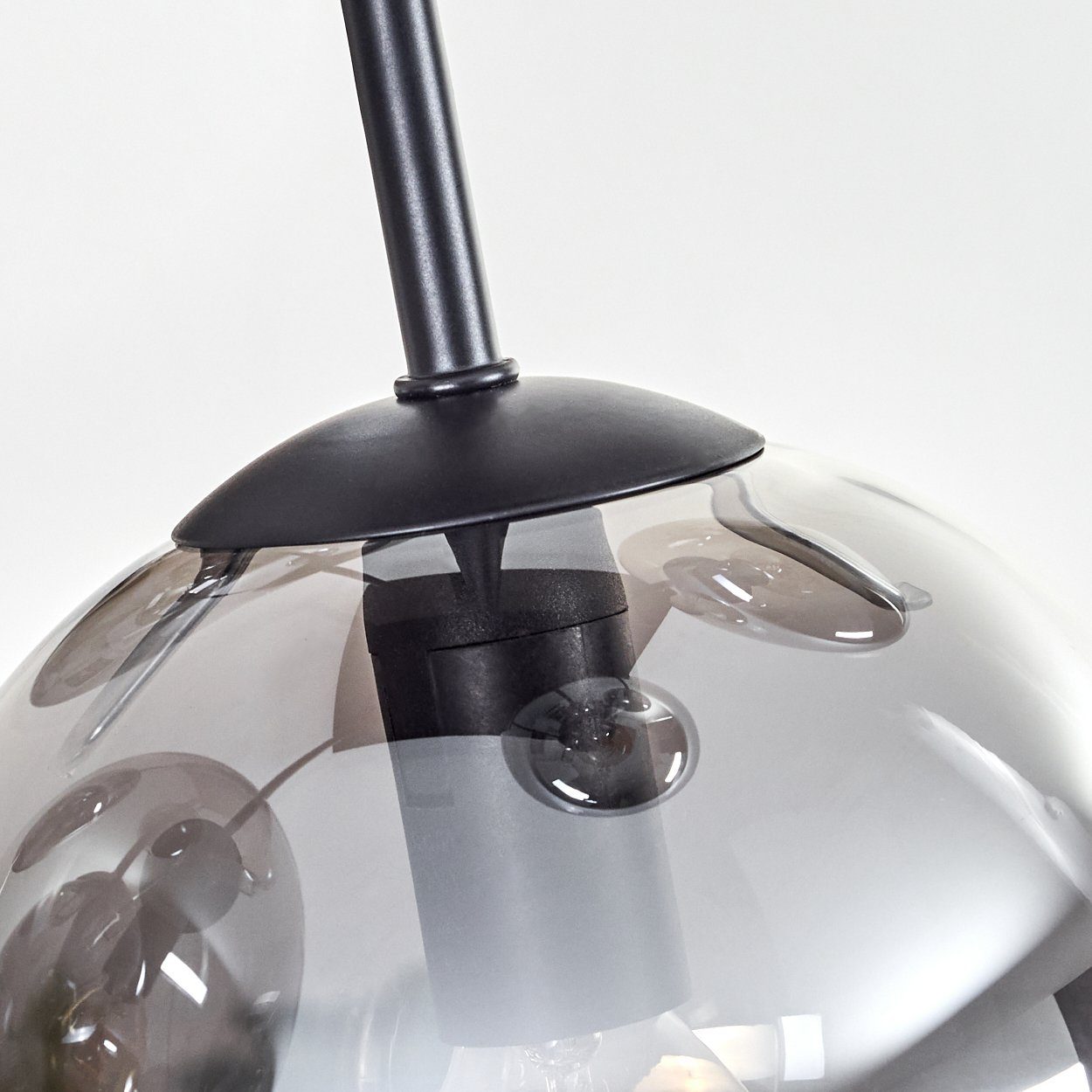 hofstein Deckenleuchte Deckenlampe aus Metall/Glas in Schwarz/Rauchfarben, ohne Leuchtmittel, moderne Leuchte mit Glasschirmen (15 cm), 5 x E14, ohne Leuchtmitt – Bild 3 von 5