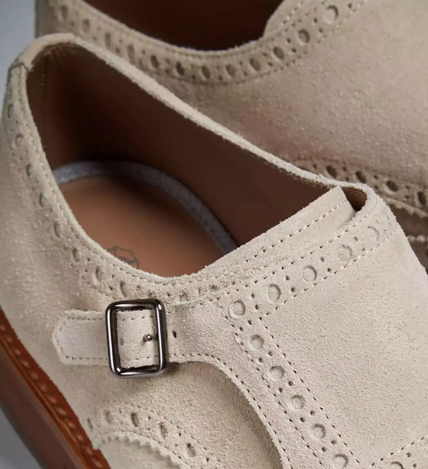 BRUNELLO CUCINELLI Doppel-Monkstrap Suede Brogue Schuhe Mokassin Hergestellt in Solomeo, Italien – der Heimat von Brunello Cucinelli.