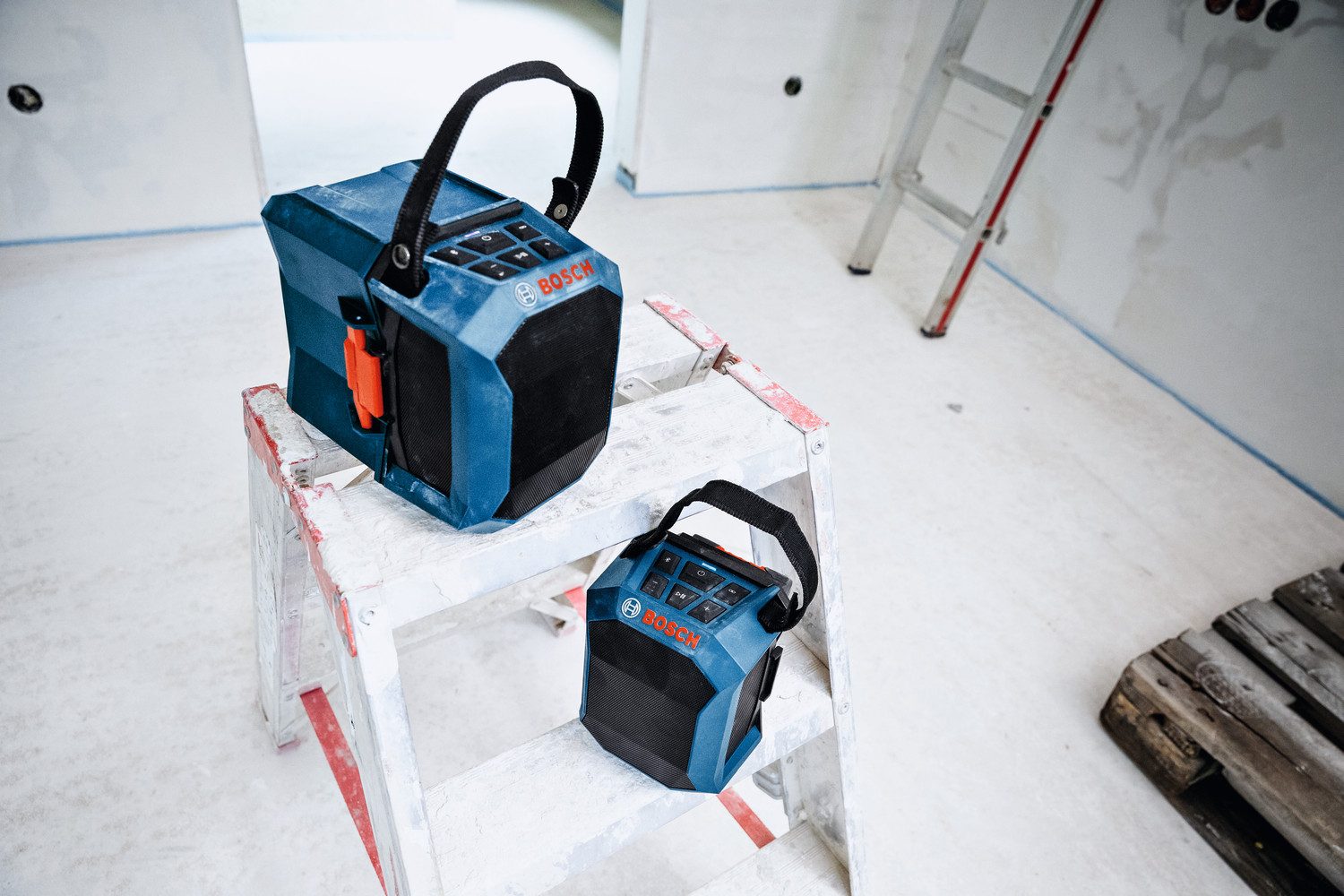 Bosch Professional GPB 18V-1 C Professional solo Bluetooth-Lautsprecher (ohne Akku und Ladegerät)