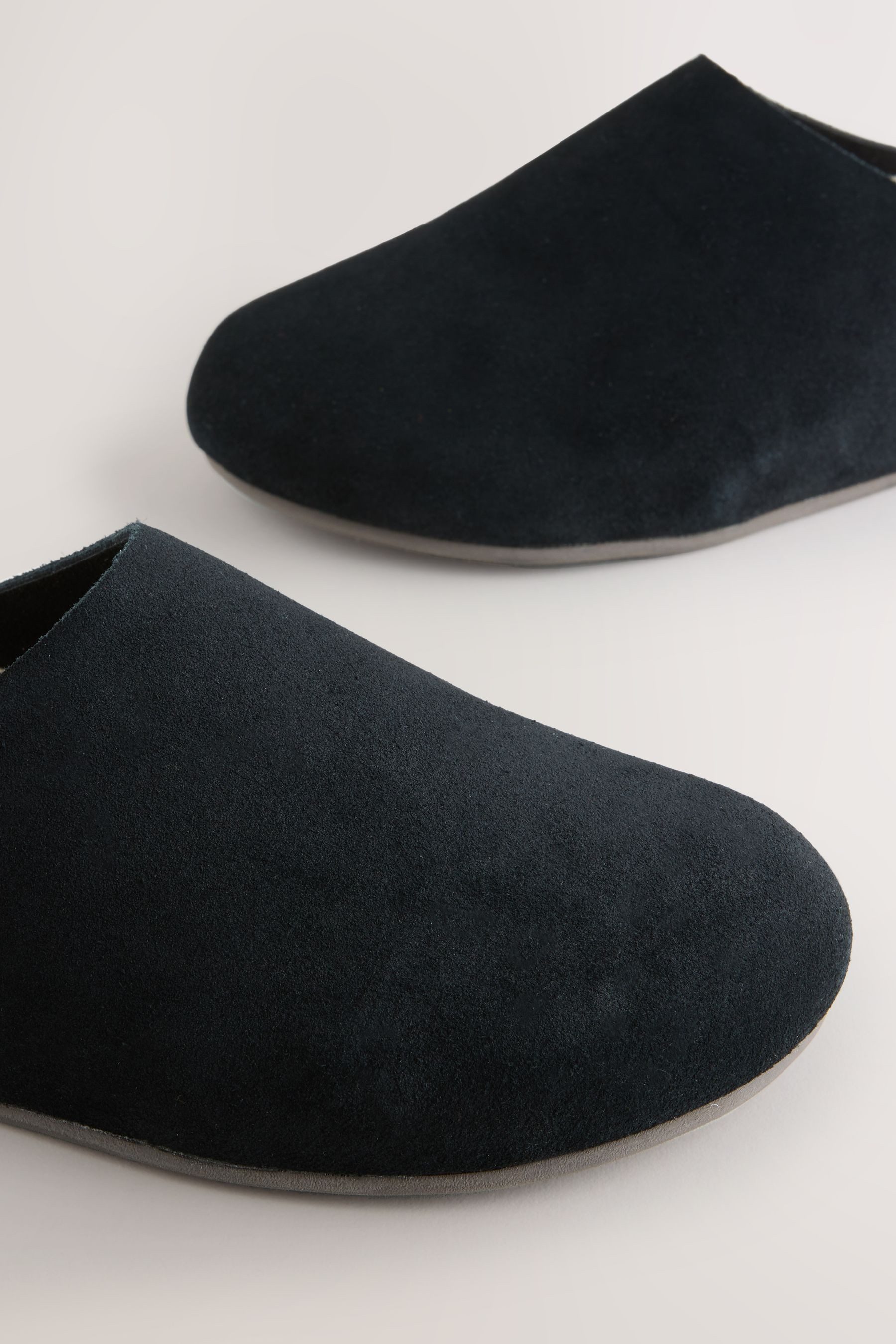 Next Forever Comfort® Leder-Clogs mit Fußbett Clog (1-tlg)