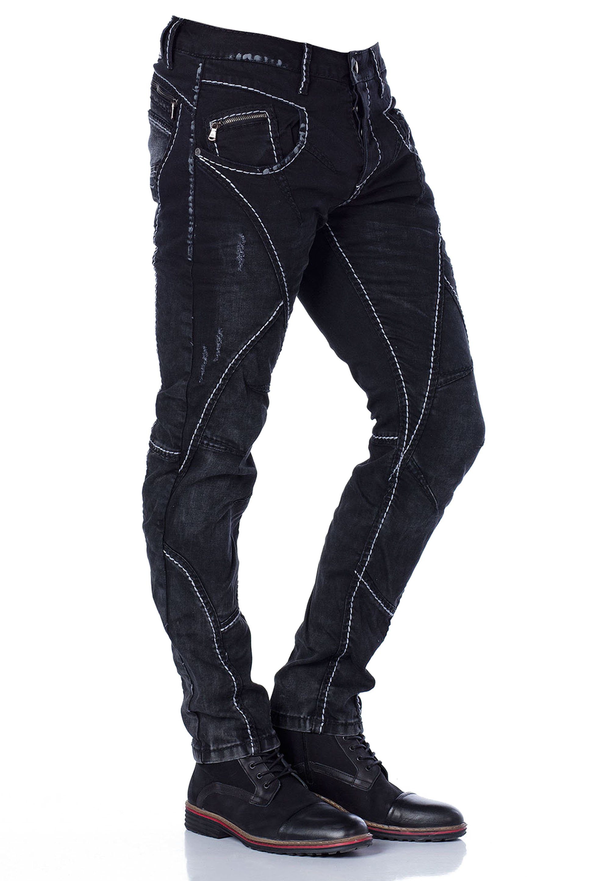 mit Jeans Baxx Teilungsnähten in Cipo Straight Fit Bequeme extravaganten &