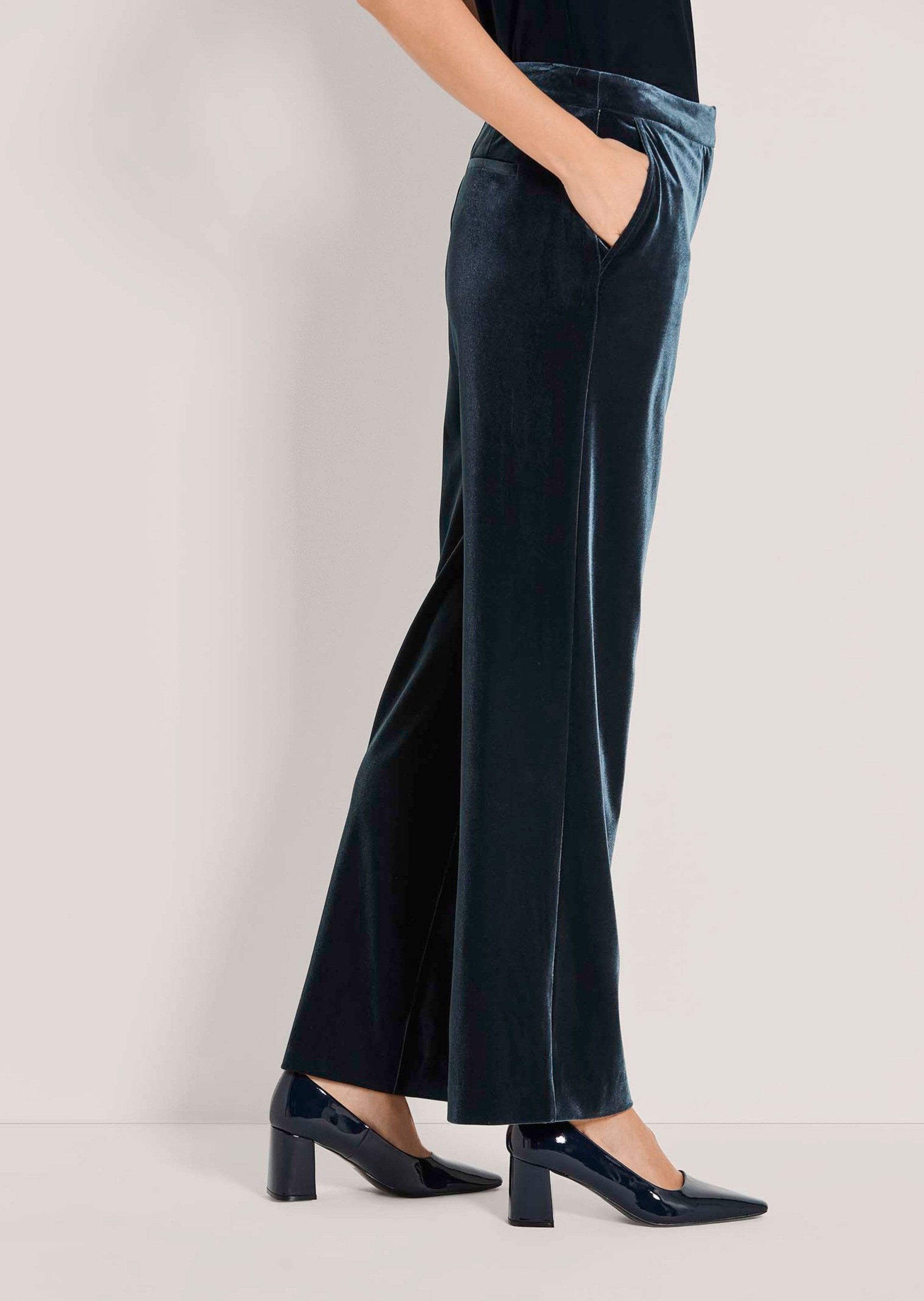 MADELEINE Palazzohose Elegante Hose mit luxuriösem Touch Weite Silhouette mit samtigen Glanz, breiter Formbund