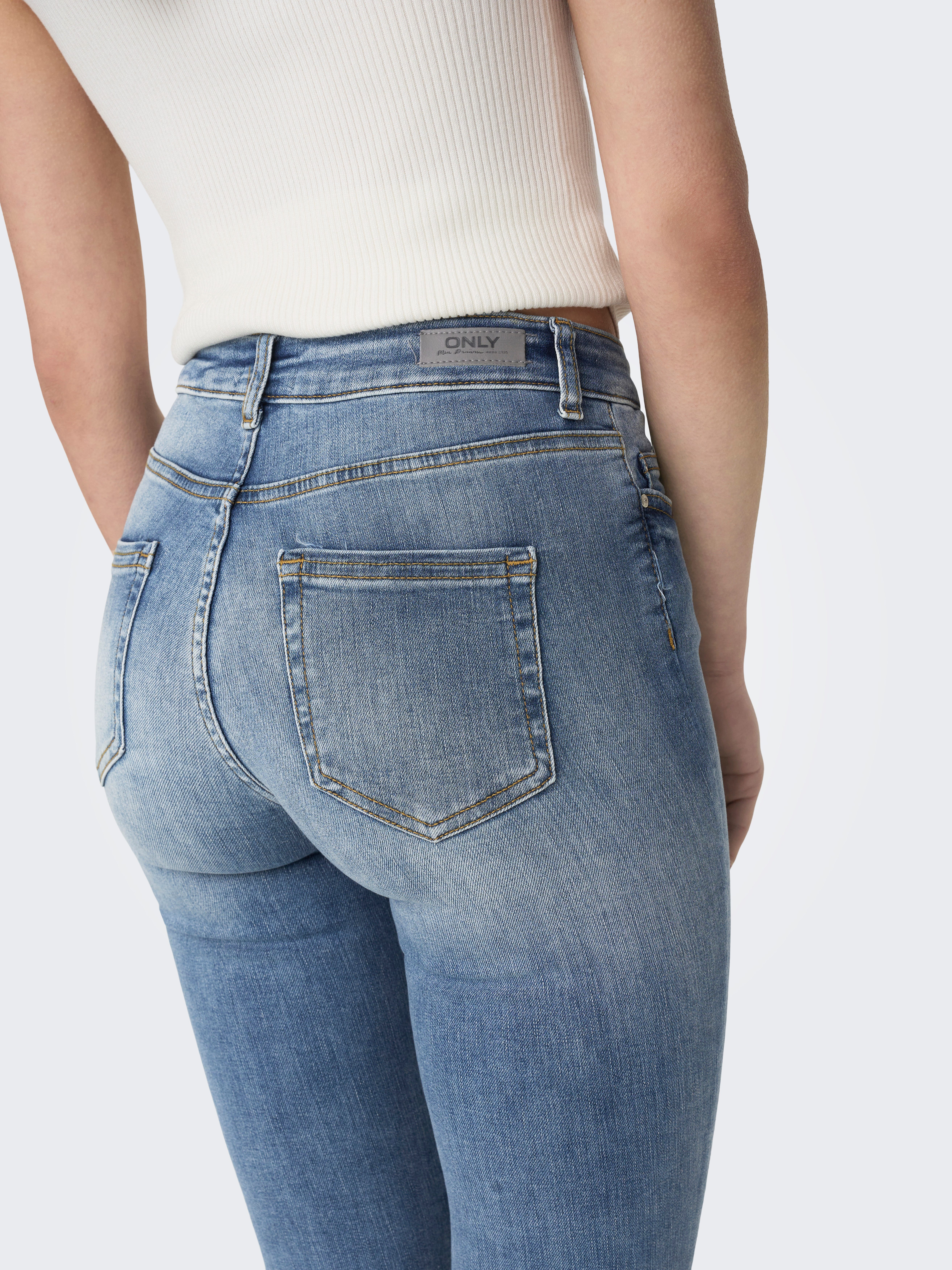 ONLY Ankle-Jeans ONLBLUSH – Ankle-Jeans mit Destroyed Look für trendige Outfits Abriebeffekte, modisch, skinny fit, Rundhals, regular fit – Bild 5 von 5