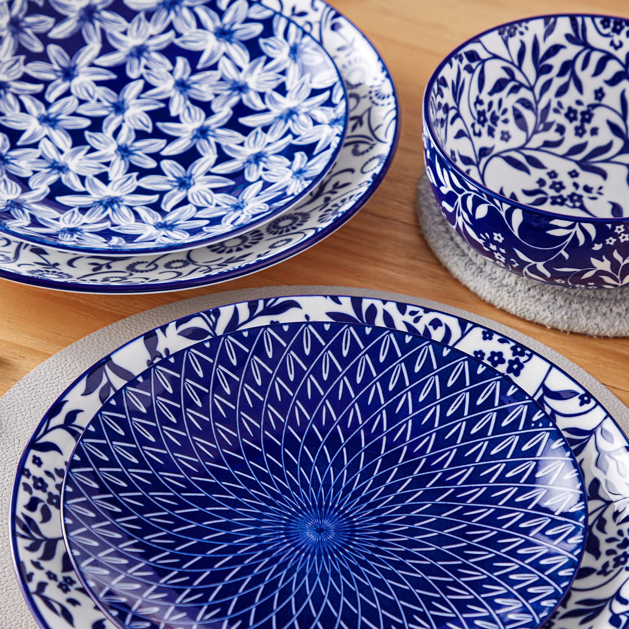 vancasso Geschirr-Set Tafelservice für 4/6 Personen, Porzellan, Blau und Weiß/Bunt (12-tlg), 4 Personen, Porzellan