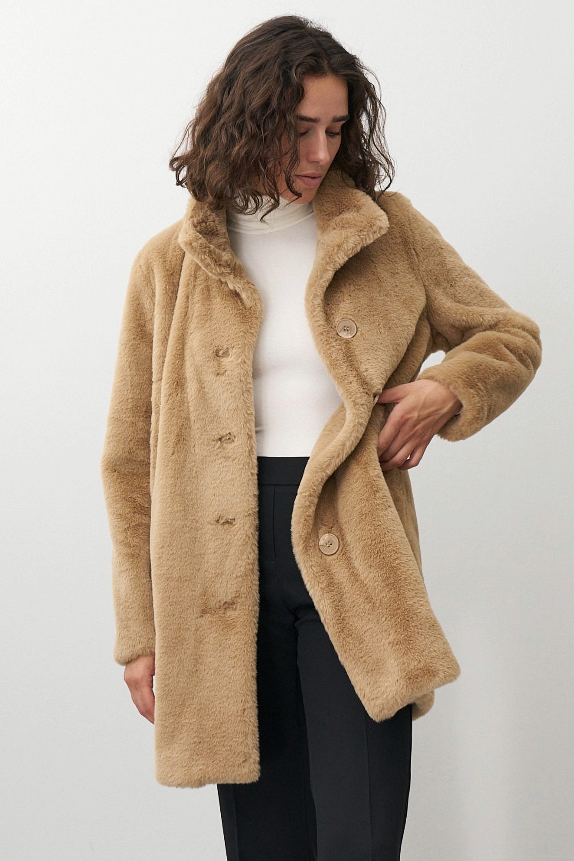 Barbara Lebek Fellimitatmantel warmer Plüschmantel, Kurzmantel oder Winterm günstig online kaufen