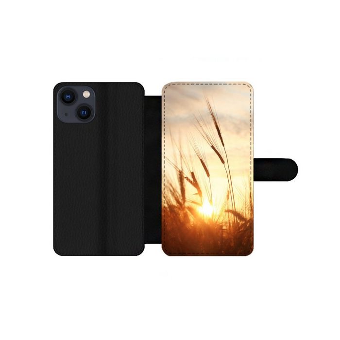 MuchoWow Handyhülle Schilf - Gras - Sonnenuntergang - Natur - Horizont Handyhülle Telefonhülle Apple iPhone 13