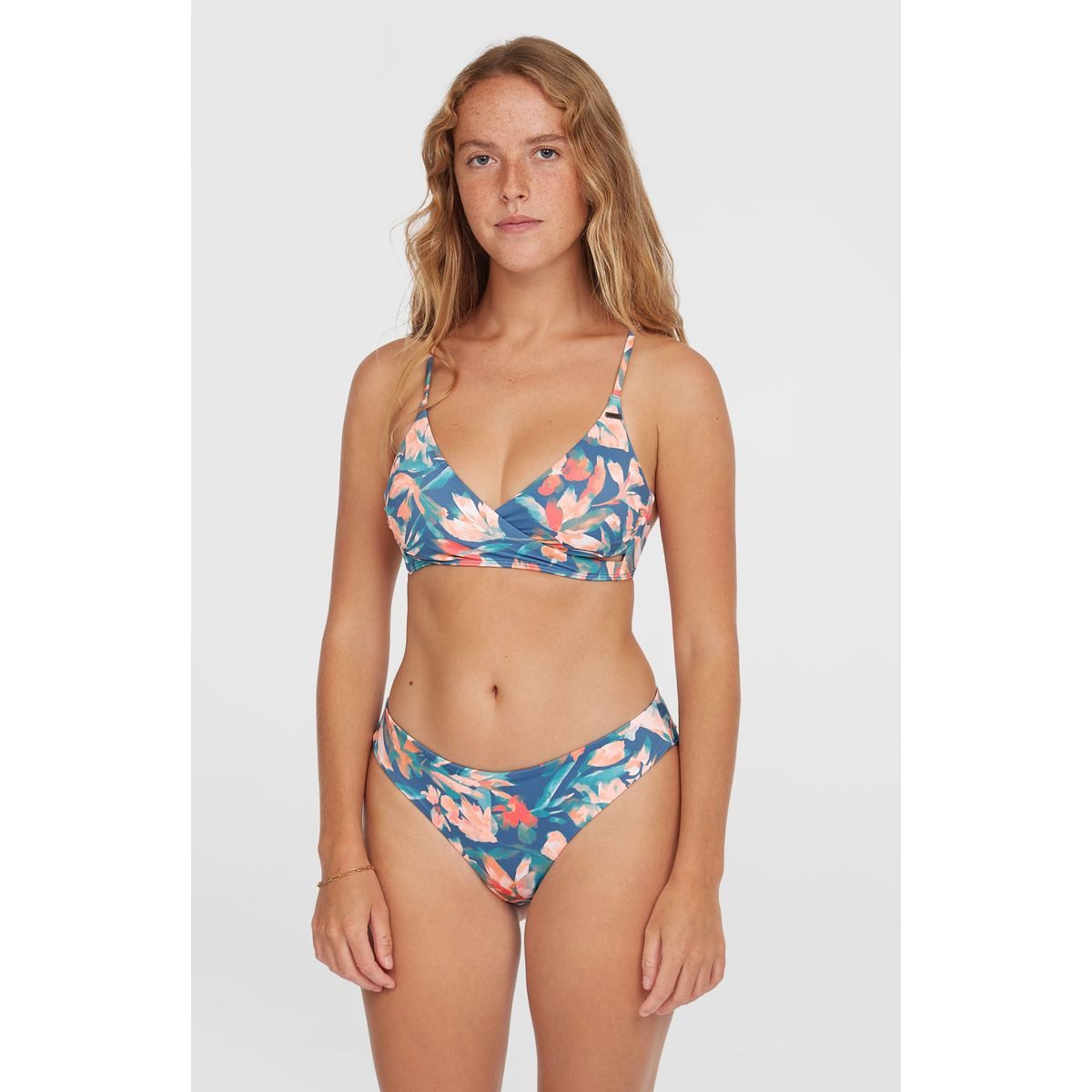 O'Neill Badeanzug Essentials Baay Maoi Bikini SET Stilvolles Bikini-Set mit mittlerem Halt und Komfort, ideal für