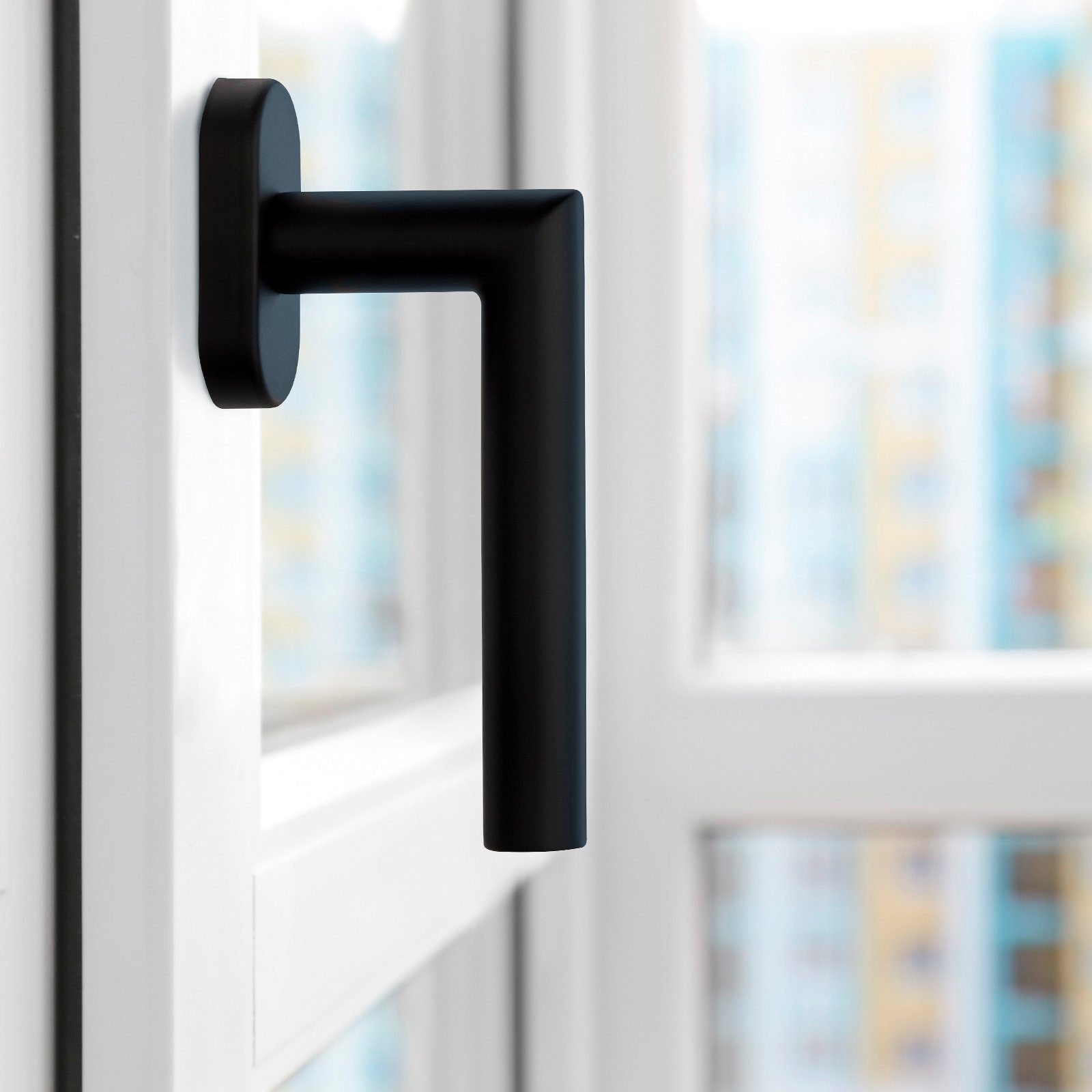 SO-TECH® Fenstergriff WILMA Edelstahl schwarz Fensterolive L-Form auf Oval-Rosette, Drehkipp-Rasterolive ohne Schließzylinder