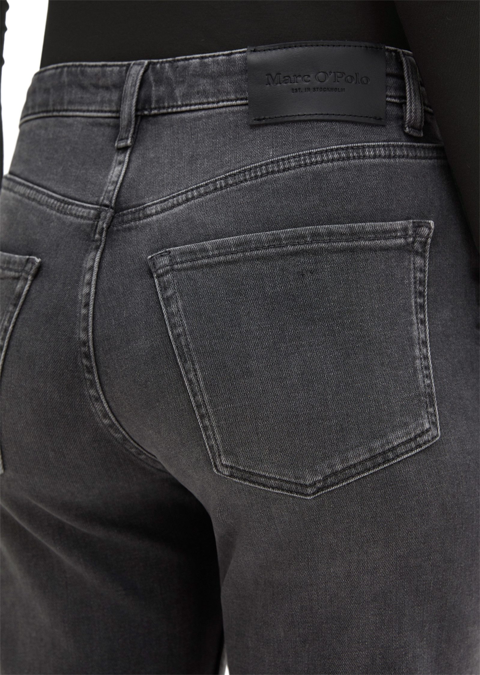 Marc O'Polo Straight-Jeans aus Organic Cotton Stretch – Bild 4 von 5