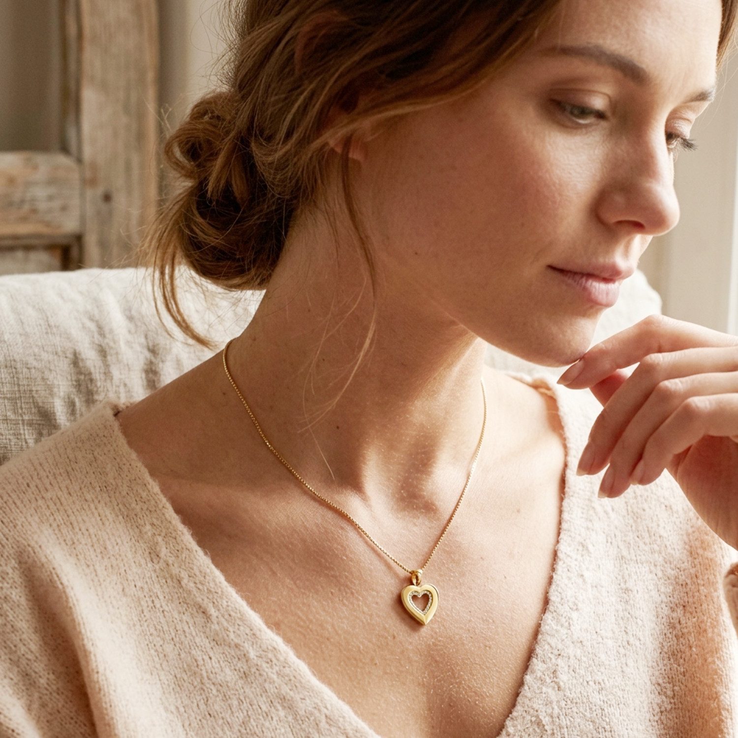 KARMA Kette mit Anhänger Damen Herz Gold 45 cm Zirkone Halskette (1-tlg., Geschenk für sie Damenschmuck), Herzkette für Frauen modern Damenhalskette
