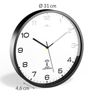 Deuba Wanduhr (Funk Automatische Zeitumstellung Geräuscharm Quarzuhrwerk Analog 31)