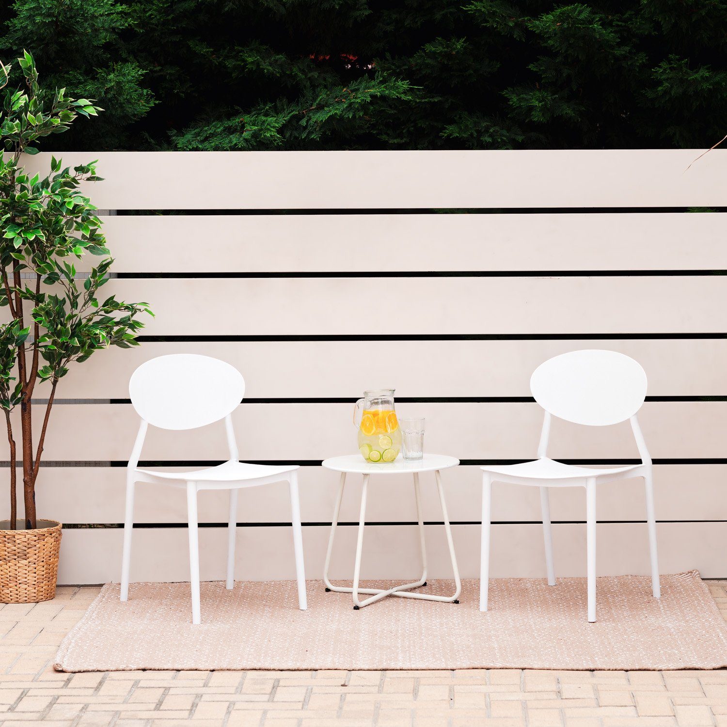 Homestyle4u Gartenstuhl Balkonstühle 4er Set Gartenmöbel stapelbar Kunststoff Terrasse (Spar-Set, 4 St), 4er Set, 4 Stühle, Weiß, Essstuhl