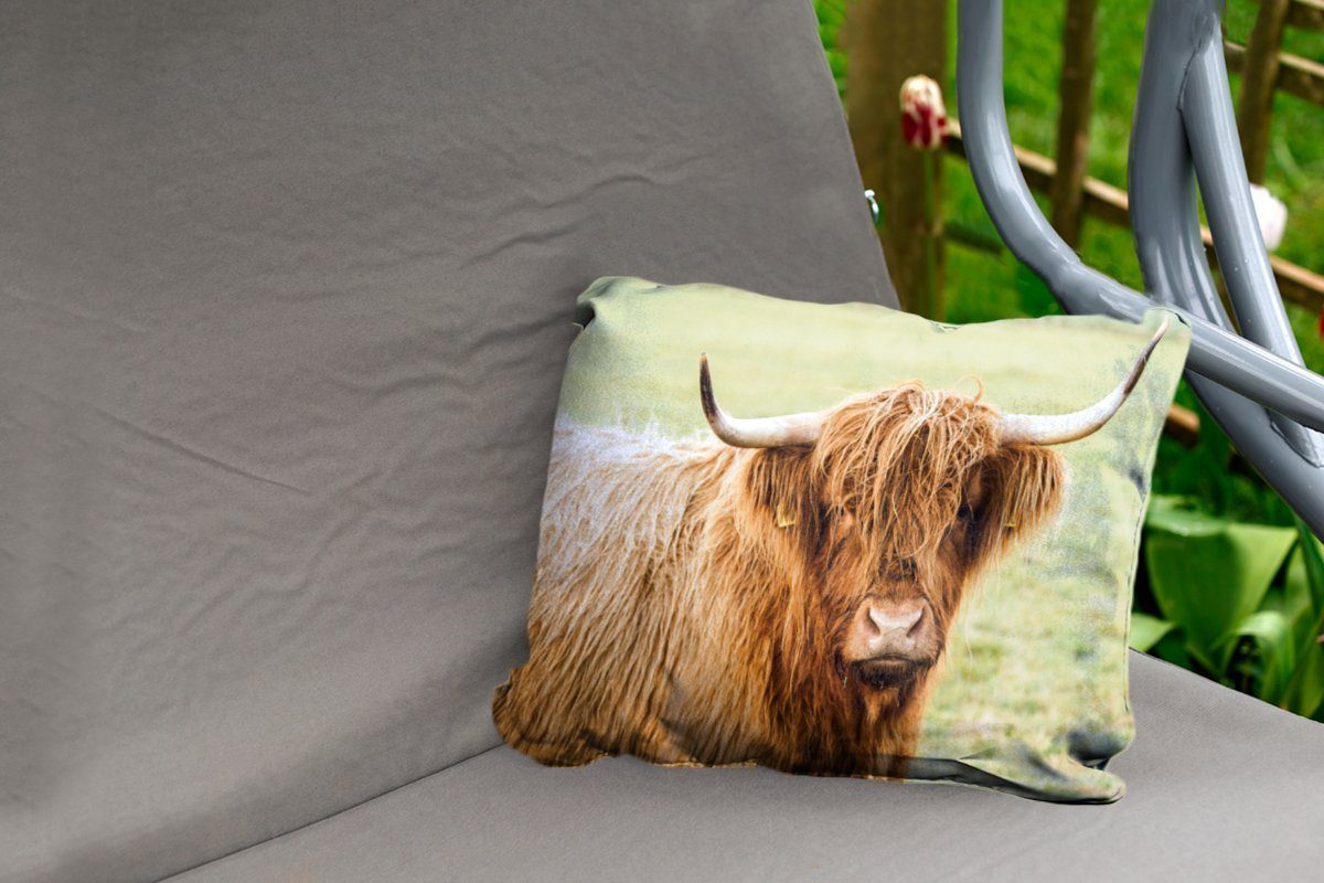 MuchoWow Dekokissen Schottischer Highlander - Kissenhülle Dekokissenbezug, Polyester, - Outdoor-Dekorationskissen, Horn Gras