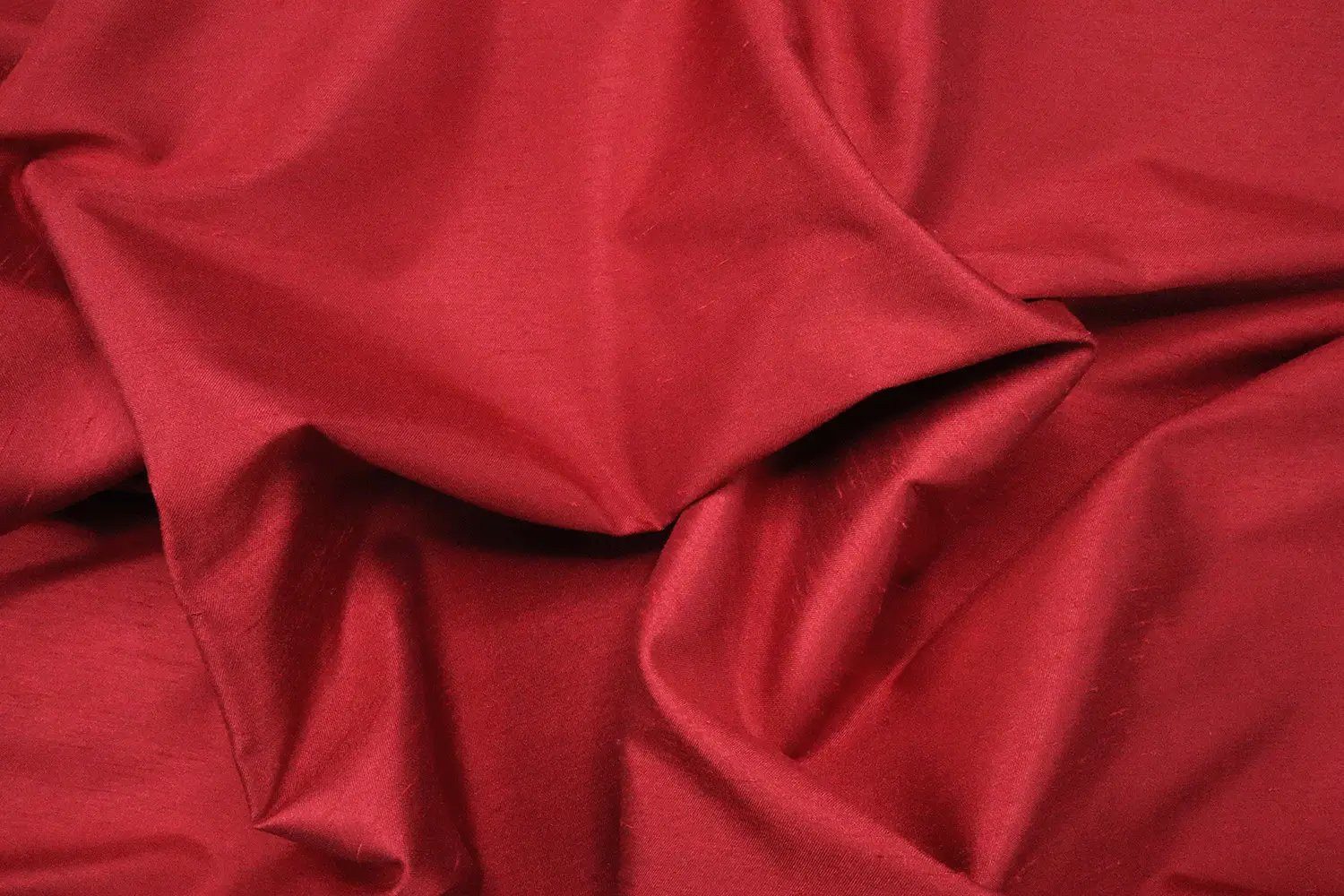 Stofferia Stoff Dekostoff Satin Seidenoptik Opulence Rot, Meterware