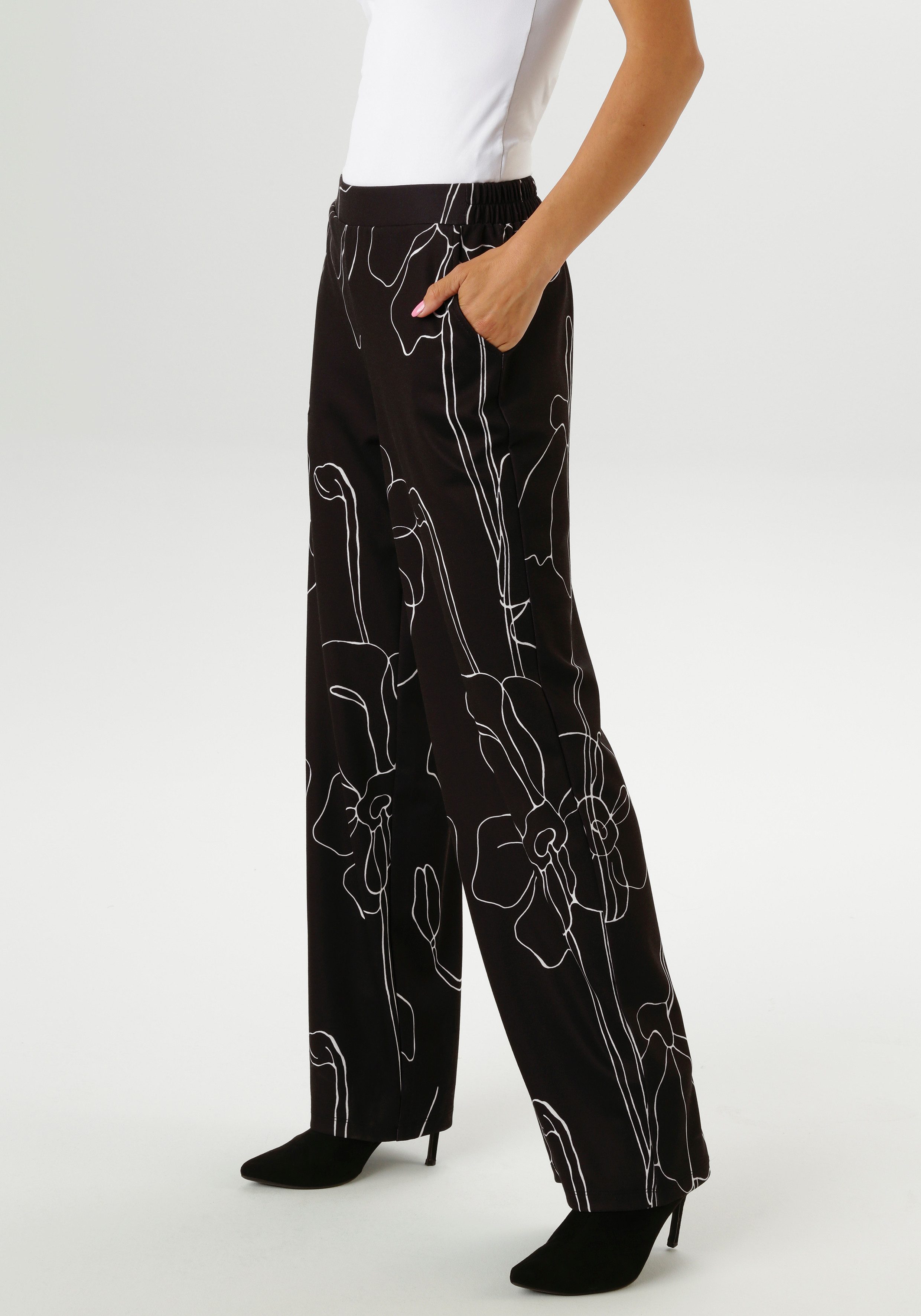 Aniston SELECTED Schlupfhose mit trendigem Allover-Druck günstig online kaufen