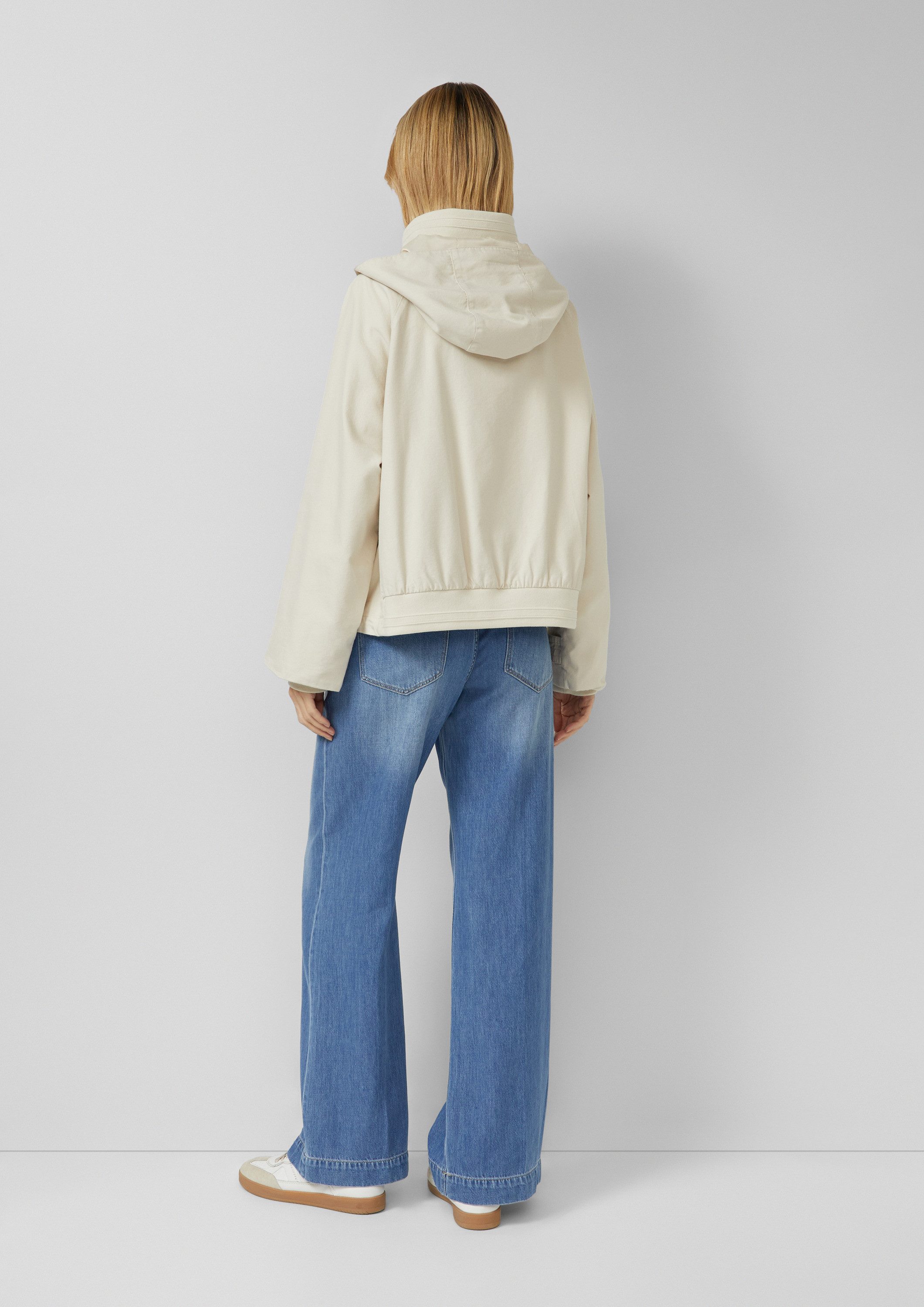 s.Oliver Funktionsjacke Outdoor-Jacke Jacke im Relaxed Fit mit Rippbündchen und Saumregulierung