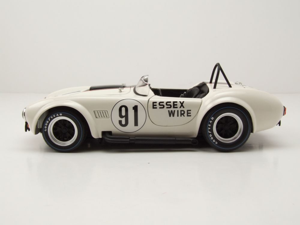Kyosho Modellauto Shelby Cobra 427 S/C #91 Essex Wire Bridgehampton 1965 weiß, Maßstab 1:18