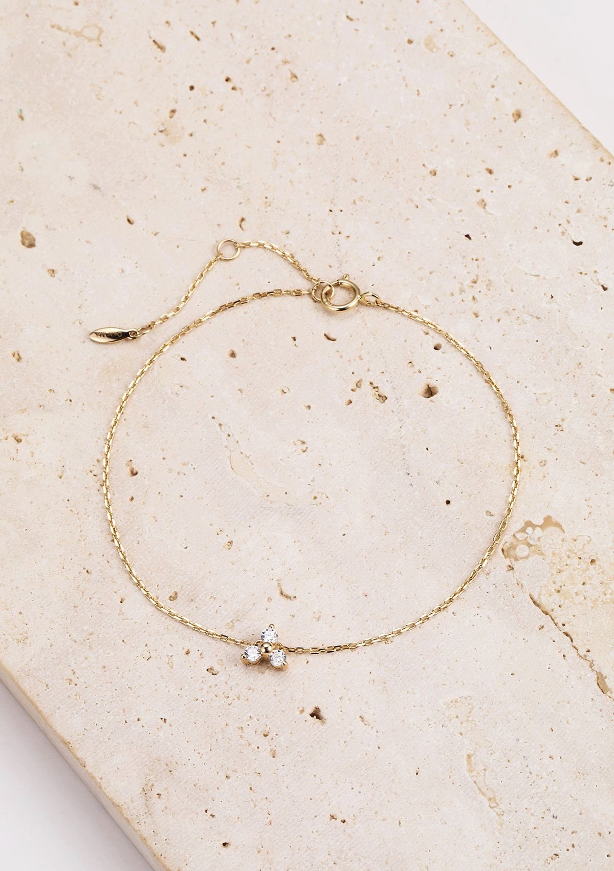 Dear Me Goldarmband 585 Gold Trio Kristalle, Echtgoldschmuck, 14K Massivgold Armband Zirkonia Dreiblatt für Damen