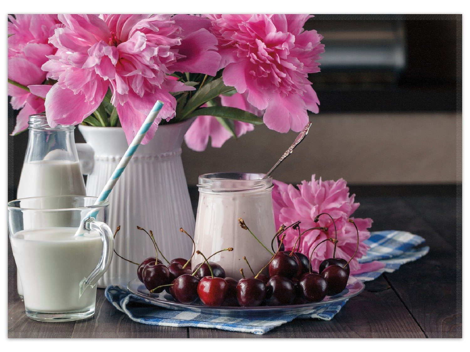 Wallario Teppich Milch mit Kirschen zum Frühstück mit rosa Blumenarrangement, rechteckig, rutschfest