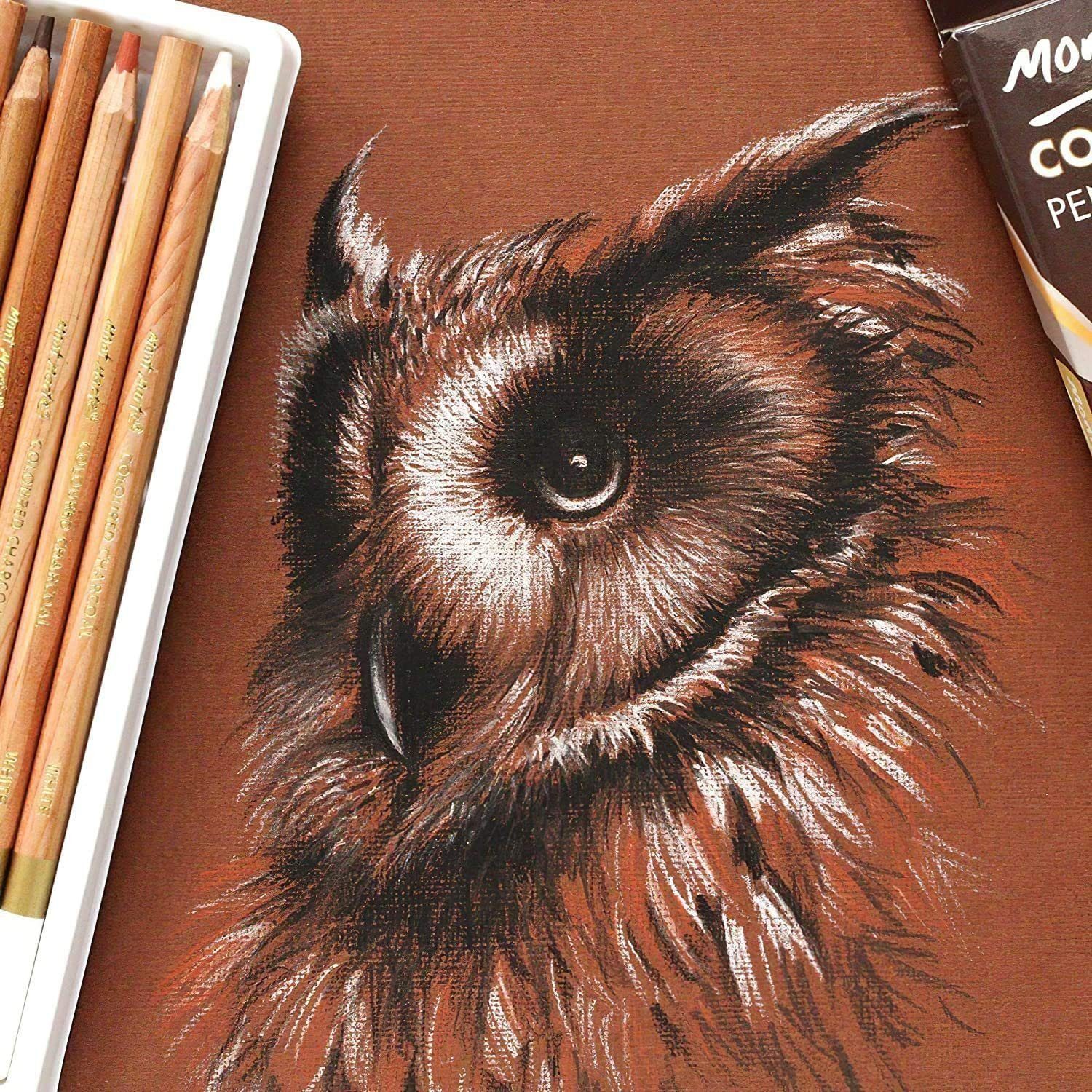 Mont Marte Kohlestift Zeichenstifte Set mit 12 x Zeichenkohle, in mischbaren Farbtönen, (Set, 12-tlg., Ideal für Zeichnungen aller Art), weiß, rot-braun, braun, schwarz, unterschiedliche Härte, Anspitzbar