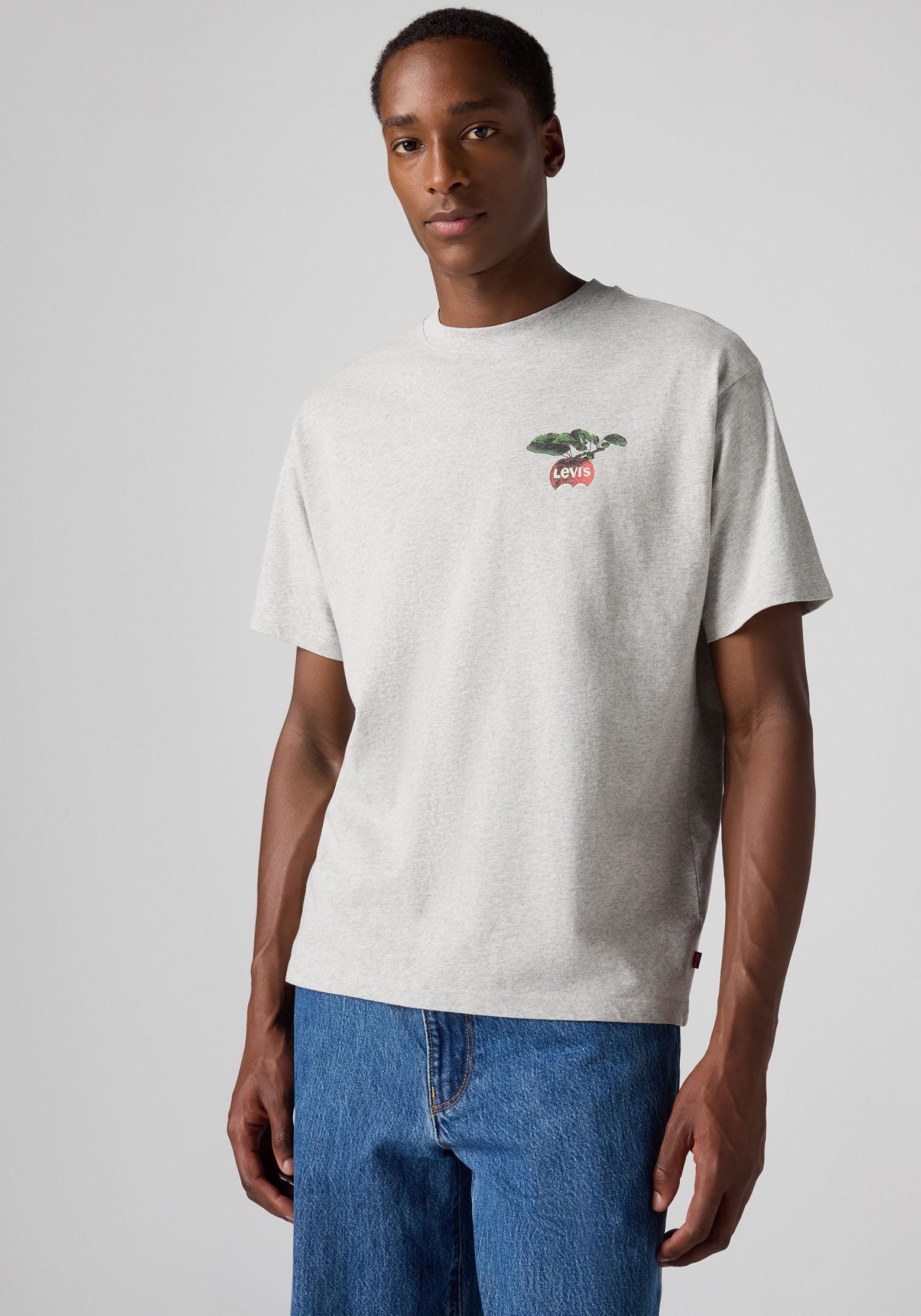 Levi's® T-Shirt SEVINTAGE mit Logo-Aufnäher auf der Brust günstig online kaufen