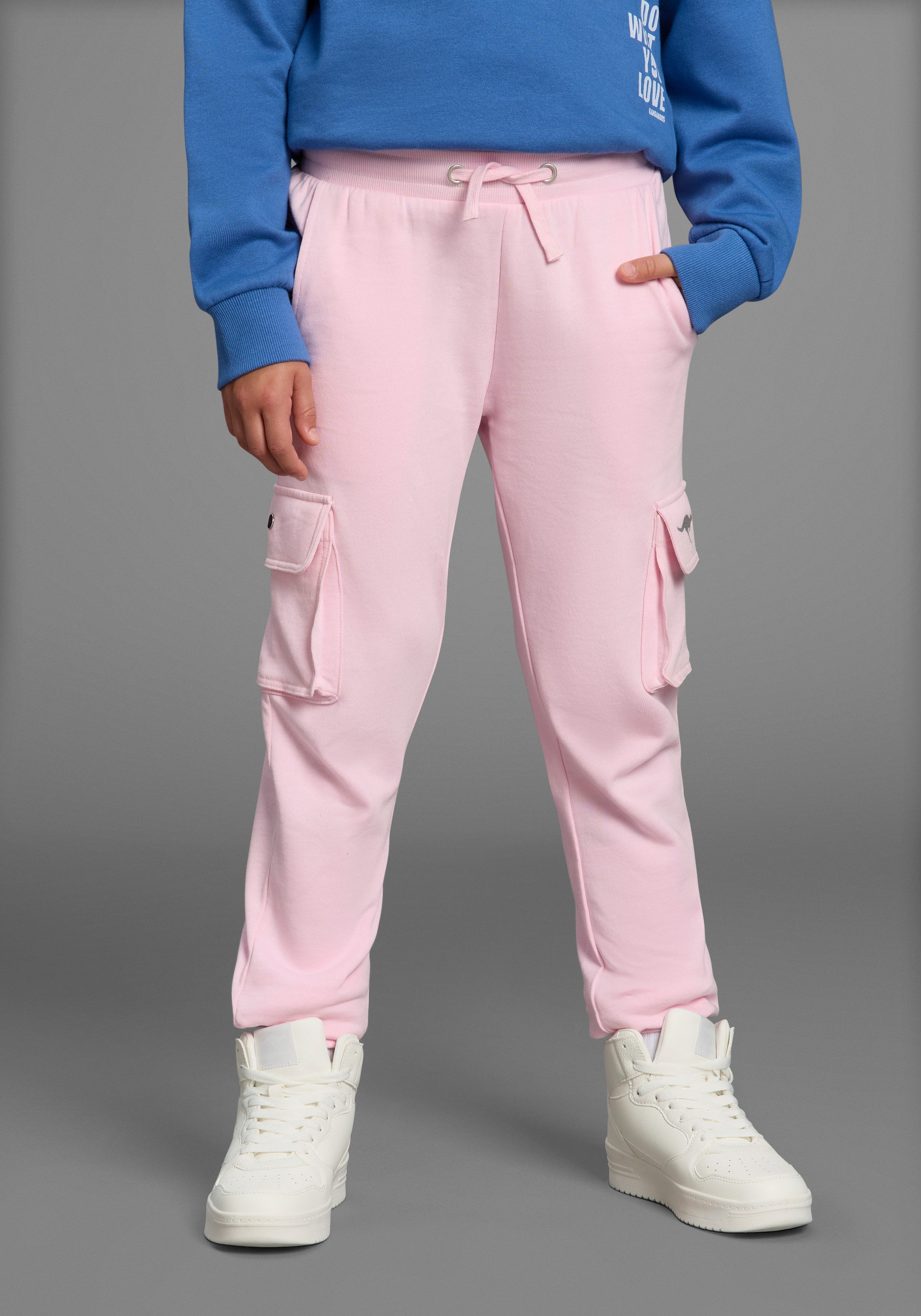 KangaROOS Sweathose Cargo-Sweathose Lässige Sweathose, Jogginghose mit Taschen