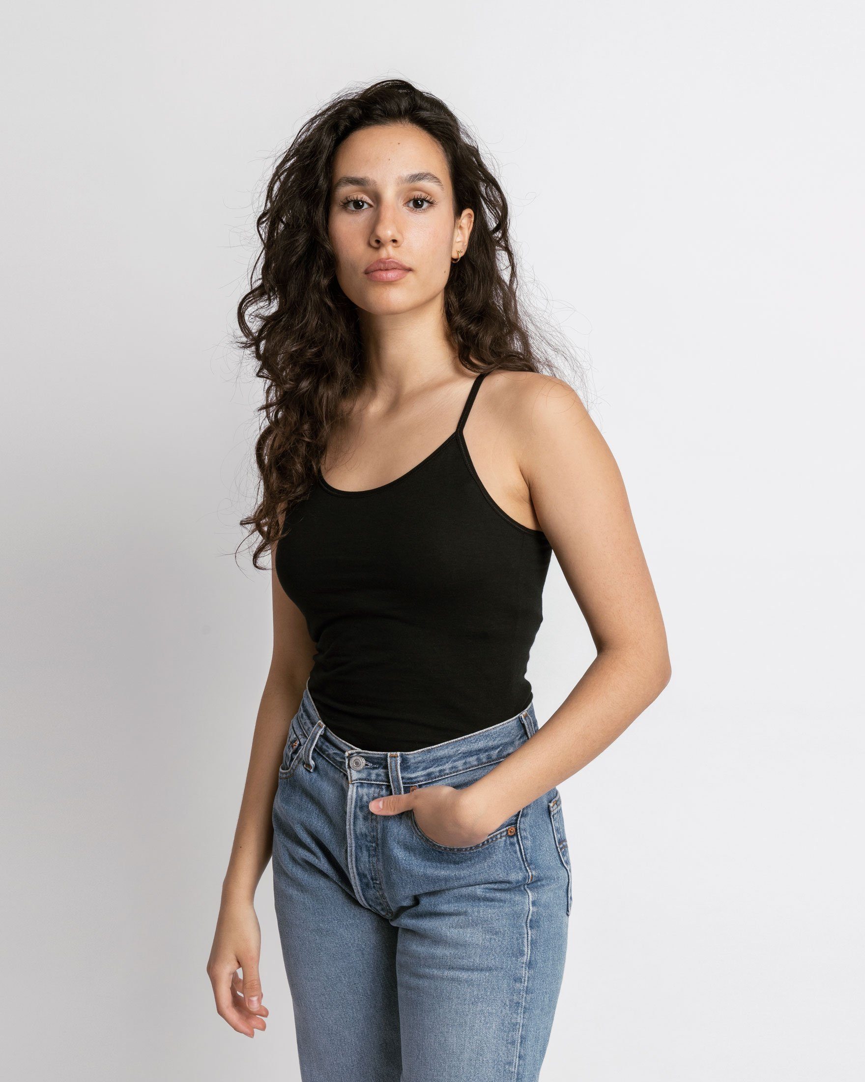 SNOCKS Tanktop Spaghetti Top Damen (2-tlg) aus Bio-Baumwolle, bequem, perfektes Basic für jedes Outfit – Bild 5 von 5