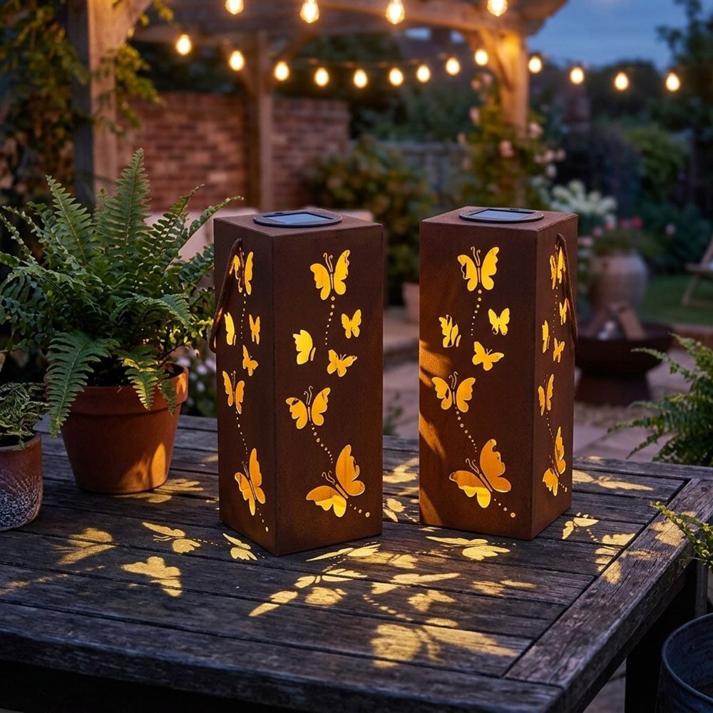 Harms Import LED Solarleuchte, LED-Leuchtmittel fest verbaut, 2x Solarlampe Außen Hängeleuchte Laterne Schmetterling rost LED H 45cm