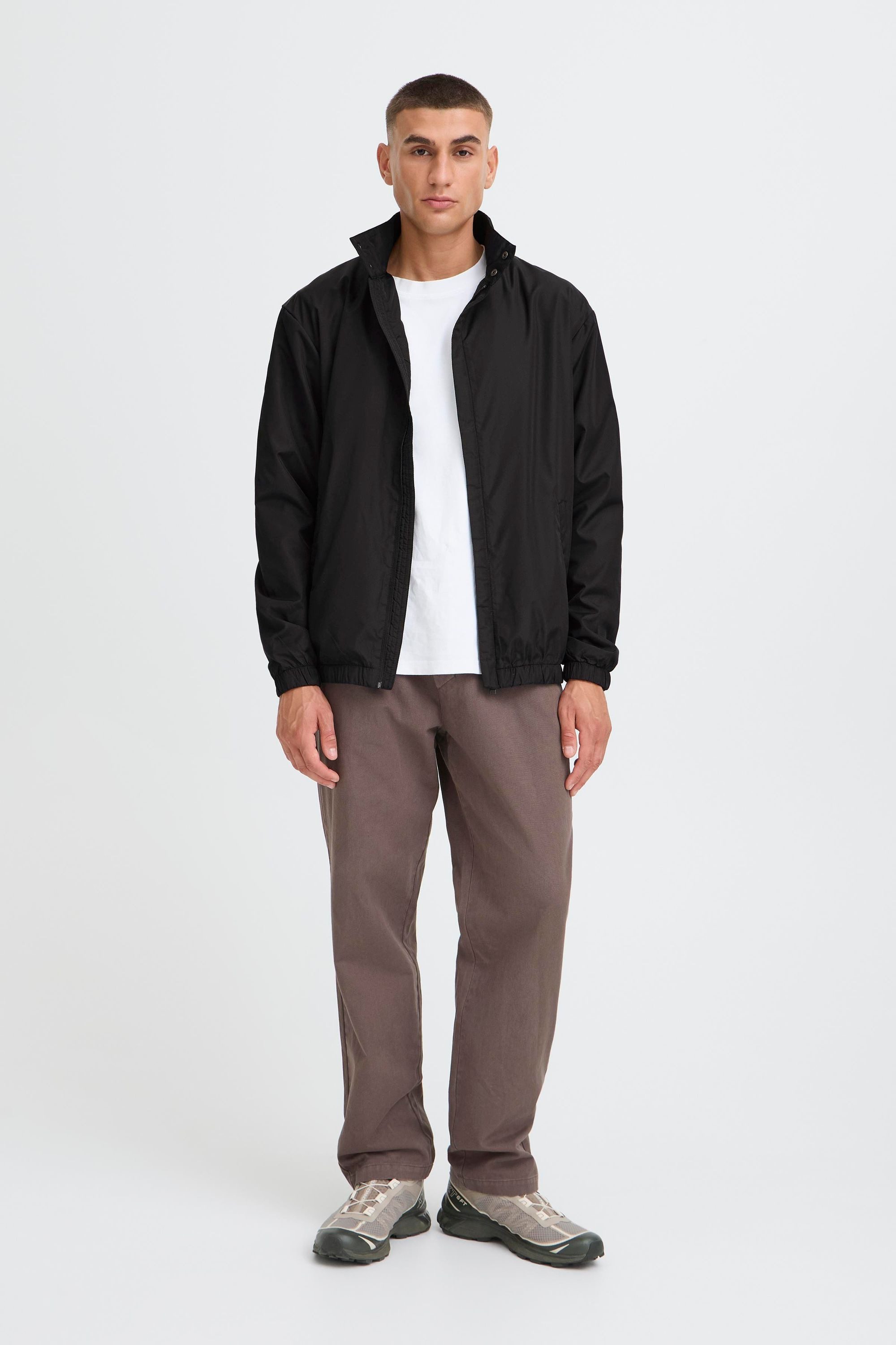 !Solid Windbreaker SDFranko Sportlicher Windbreaker mit Rippbündchen