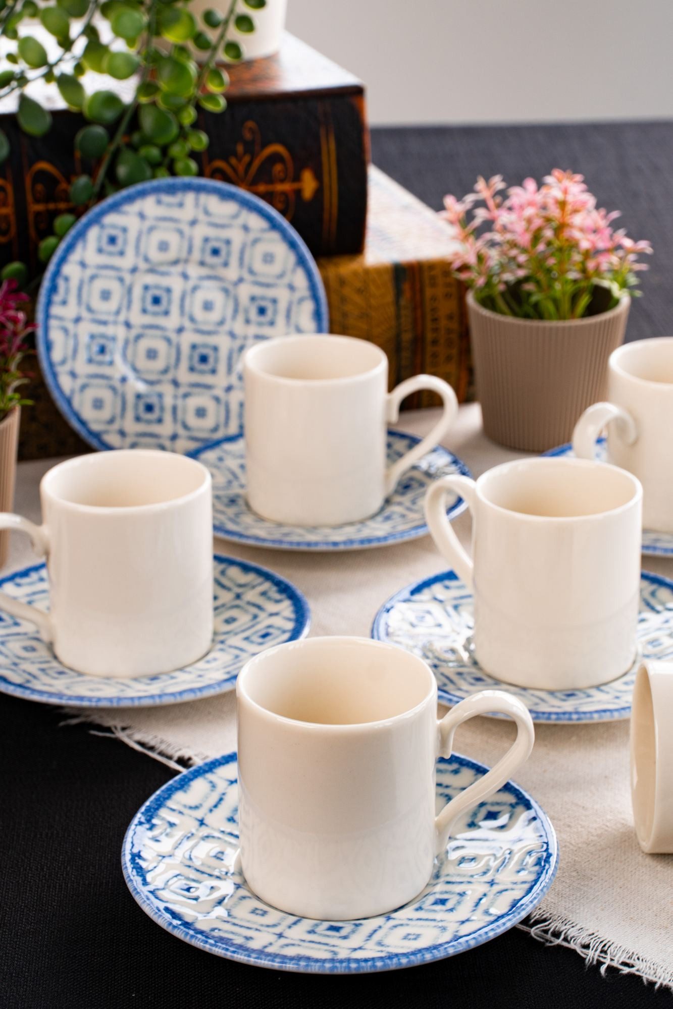 Hermia Concept Espressotasse Becher, 12-tlg., Porzellan, 12-teiliges Set