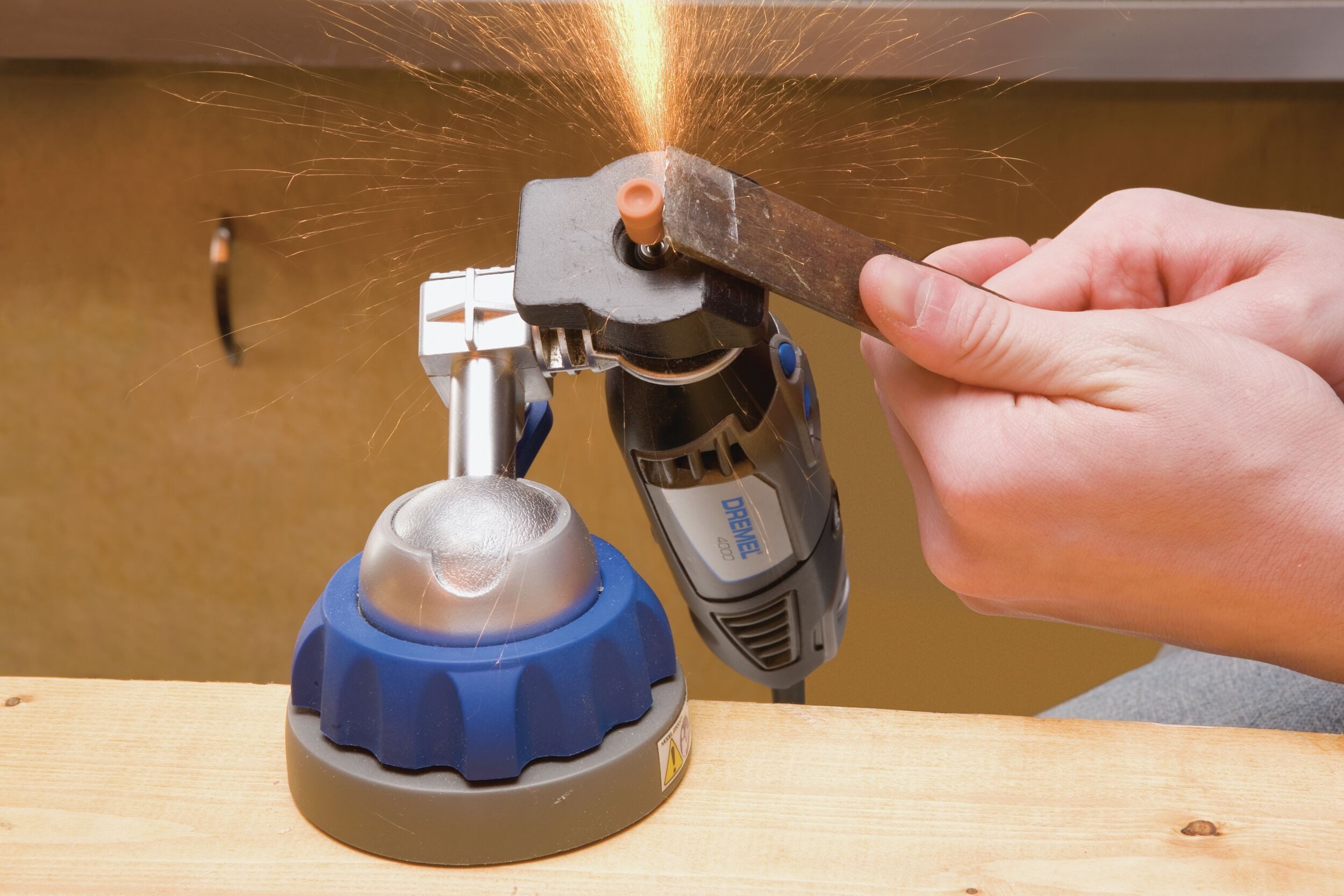 DREMEL Werkbank, 576 Modellierungstisch günstig online kaufen