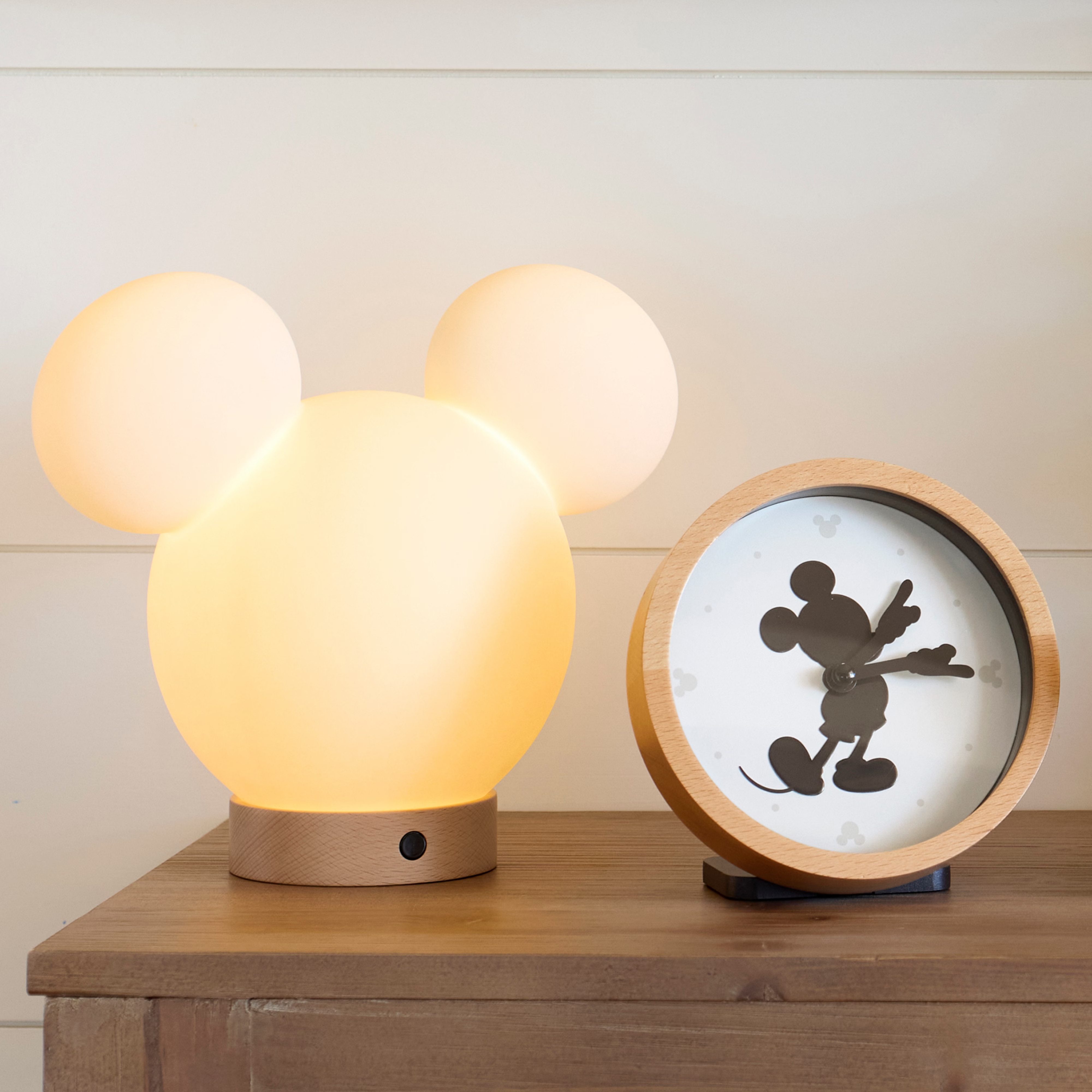 Disney Dekofigur Mickey Maus Symbol - Design Touch Lampe aus Disneyland Paris