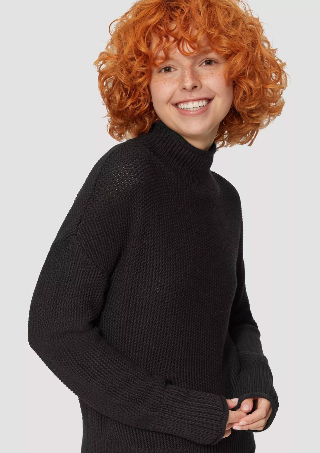 QS Stehkragenpullover Basic (1-tlg) mit Stehkragen und überschnittenen Schultern