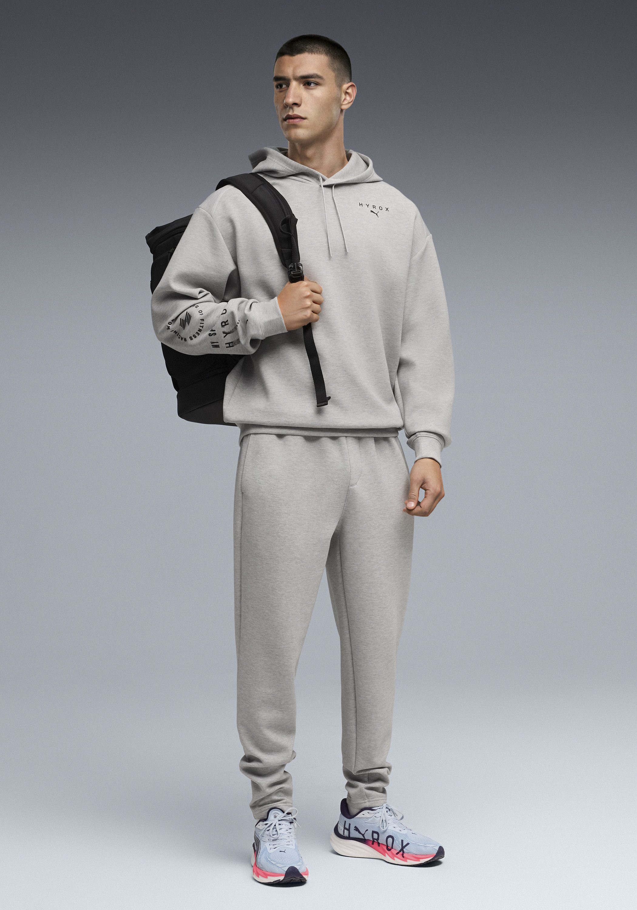 PUMA Kapuzensweatshirt M X HYROX CLOUDSPUN HOODIE Regular Fit, für Fitness und sportliche Aktivitäten, mit Kapuze – Bild 5 von 5
