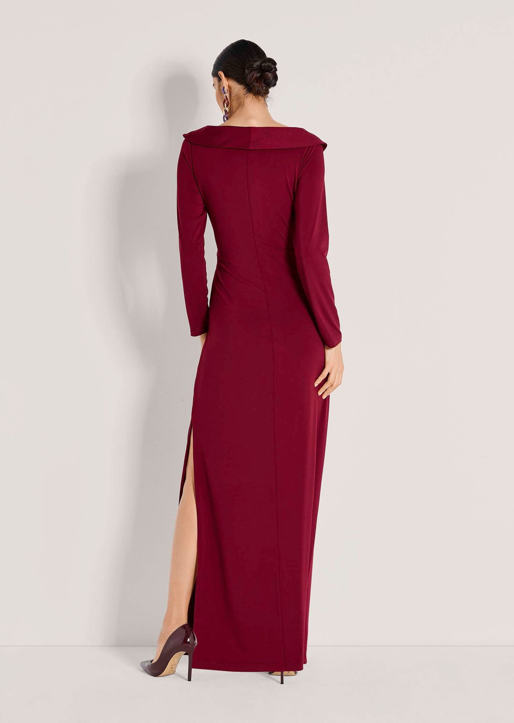 MADELEINE Maxikleid Elegantes Stretchkleid in Wickel-Optik Maxikleid mit V-Ausschnitt, Knöchellänge, Schlitz und Langarm