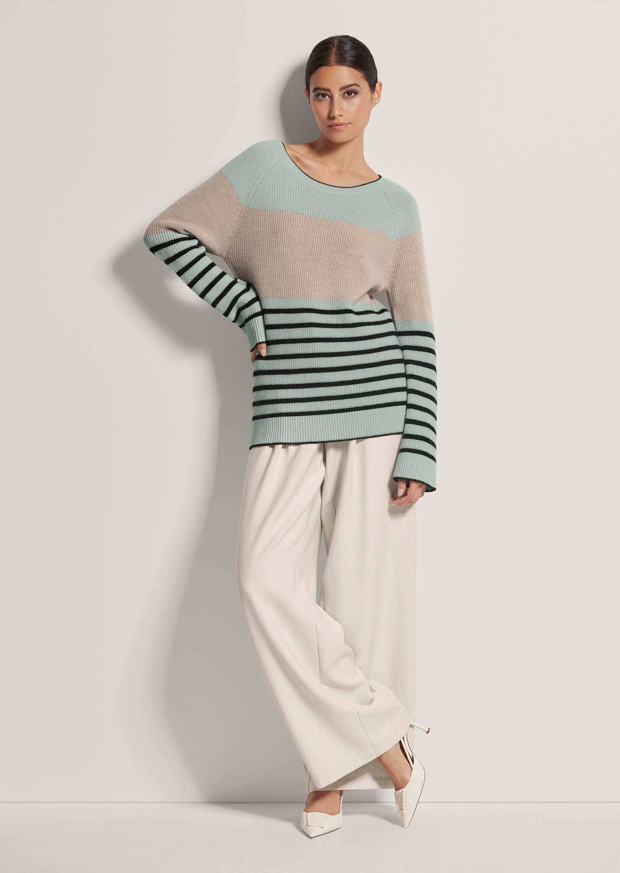 MADELEINE Strickpullover Schurwoll-Pullover mit Perlfang-Struktur