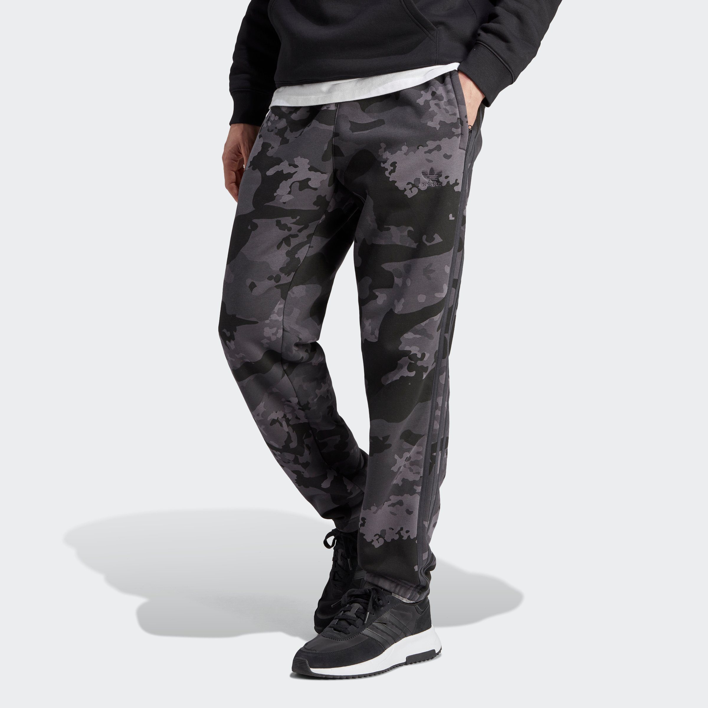 adidas Originals Sporthose GRAPHICS CAMO (1-tlg) günstig online kaufen