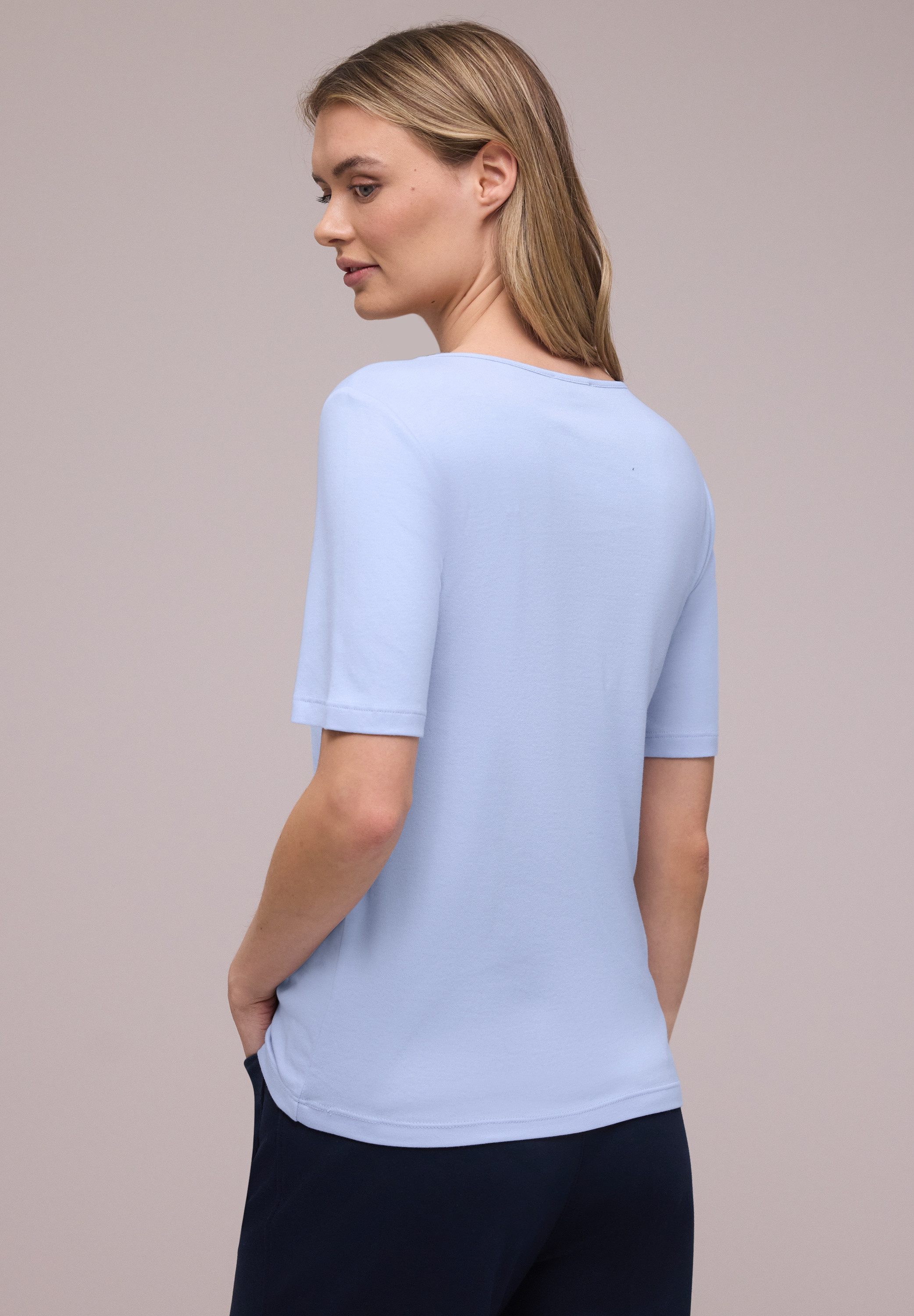 STREET ONE Kurzarmshirt Style Ada Sommershirt mit Herz-Ausschnitt