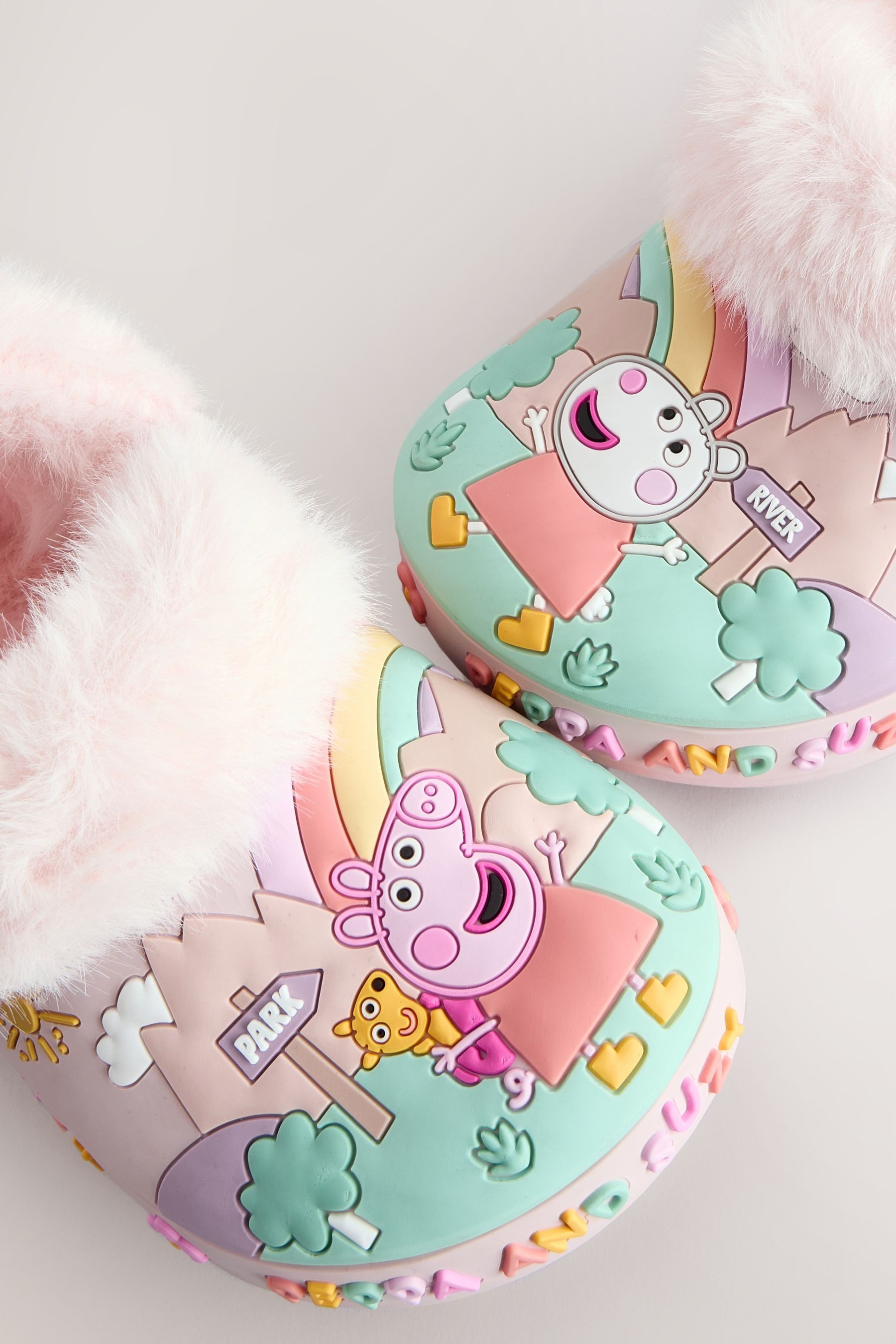 Next Pantoffeln mit flauschigem Futter Peppa Wutz Hausschuh (1-tlg)