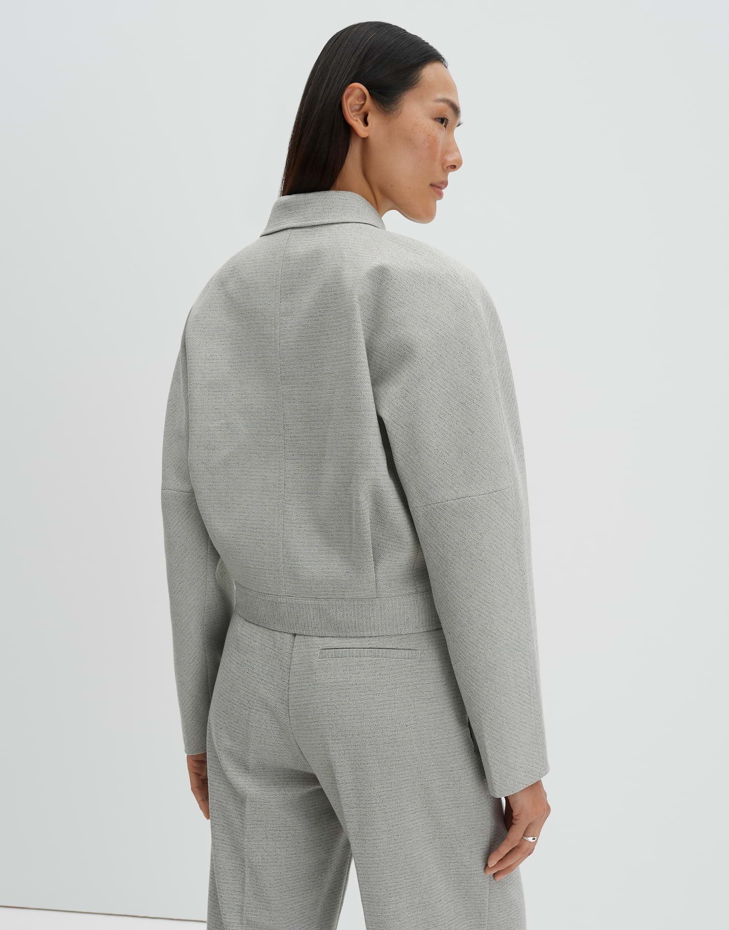 someday Jackenblazer Nayana Blouson aus Webware mit feiner Struktur Lockere Passform mit Falten-Detail und Nahttaschen