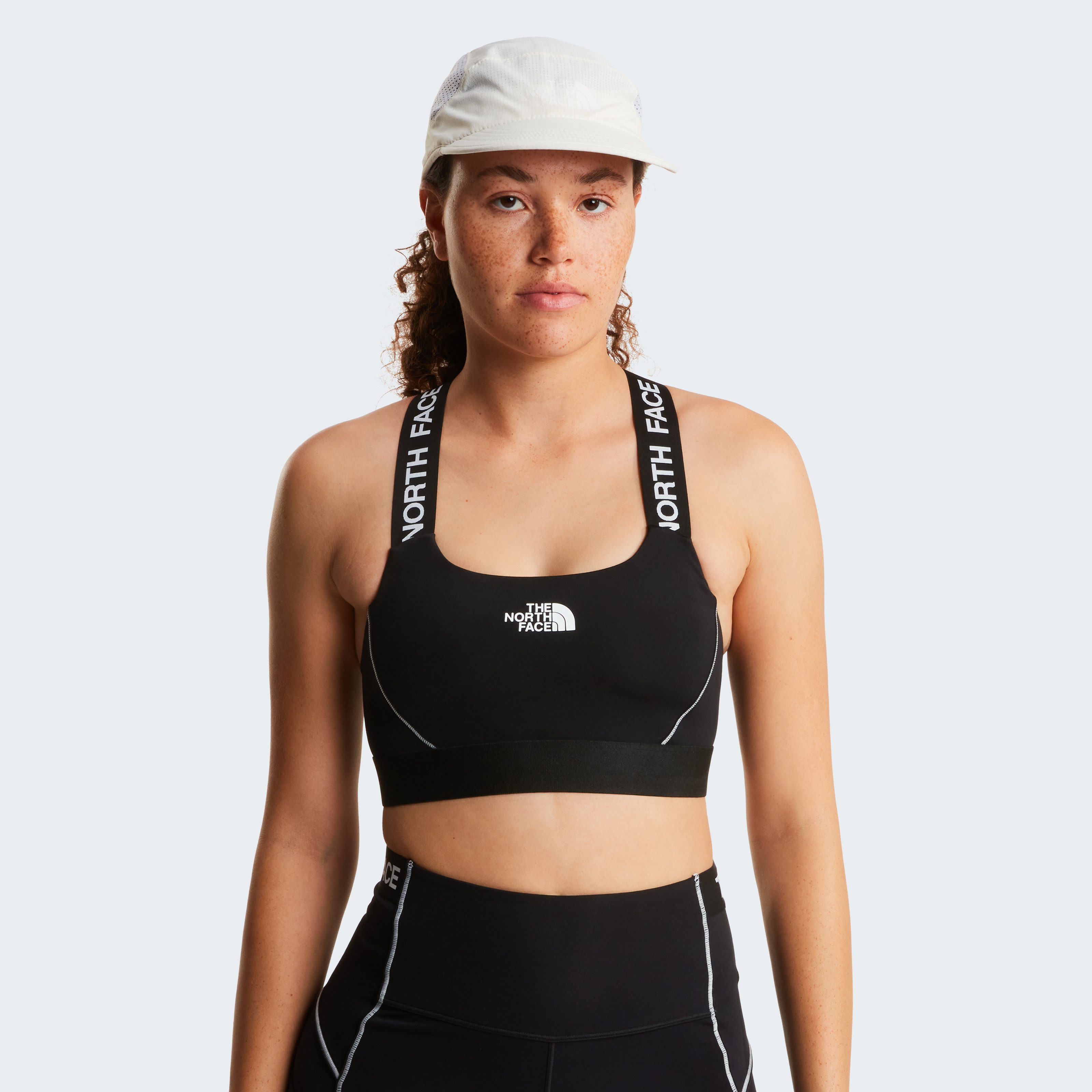 The North Face Sport-BH W CAMBRENA BRA für Fitness und Outdoor-Training, mit schweißableitendem FlashDry™