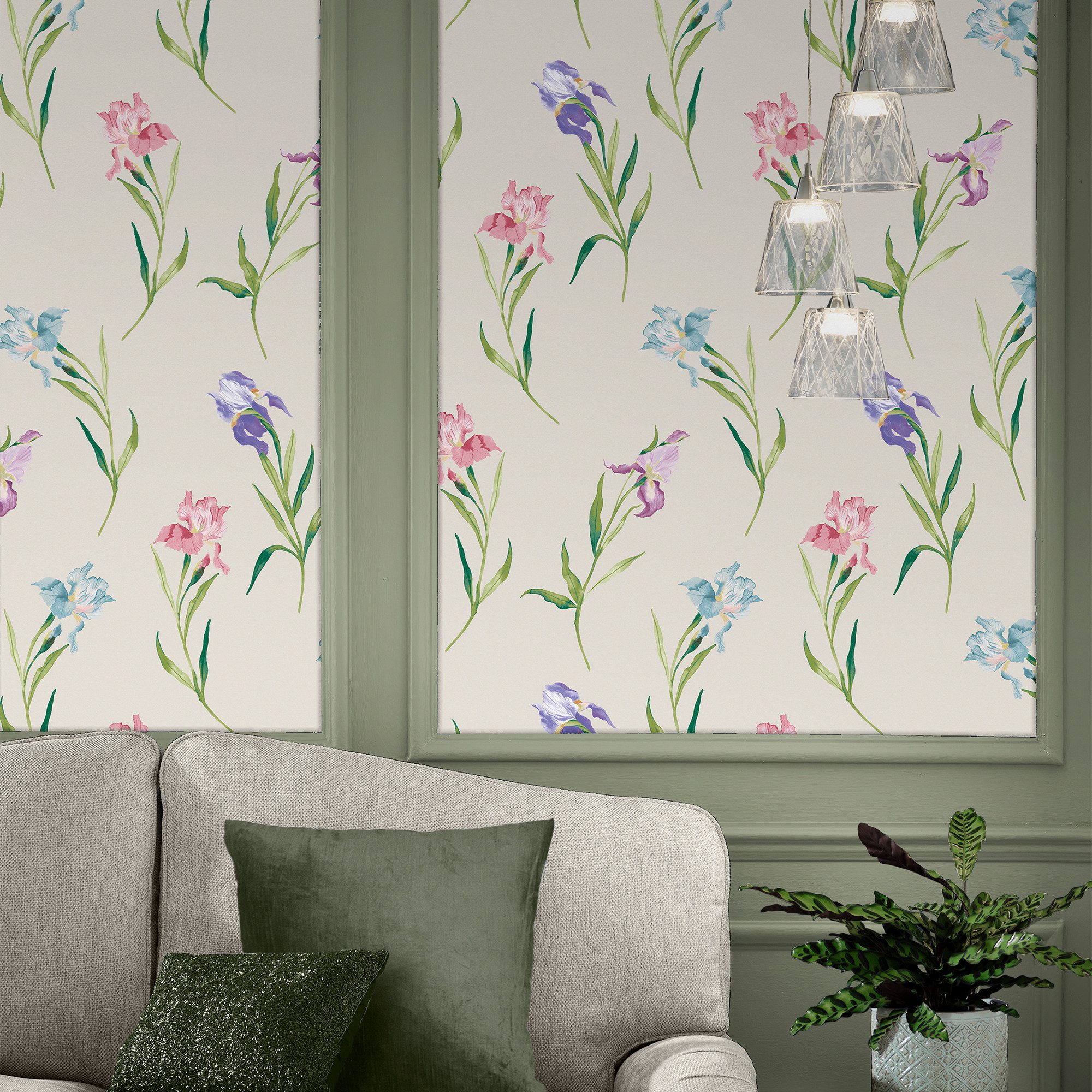 Vliestapete Hawling Irises Soft Natural